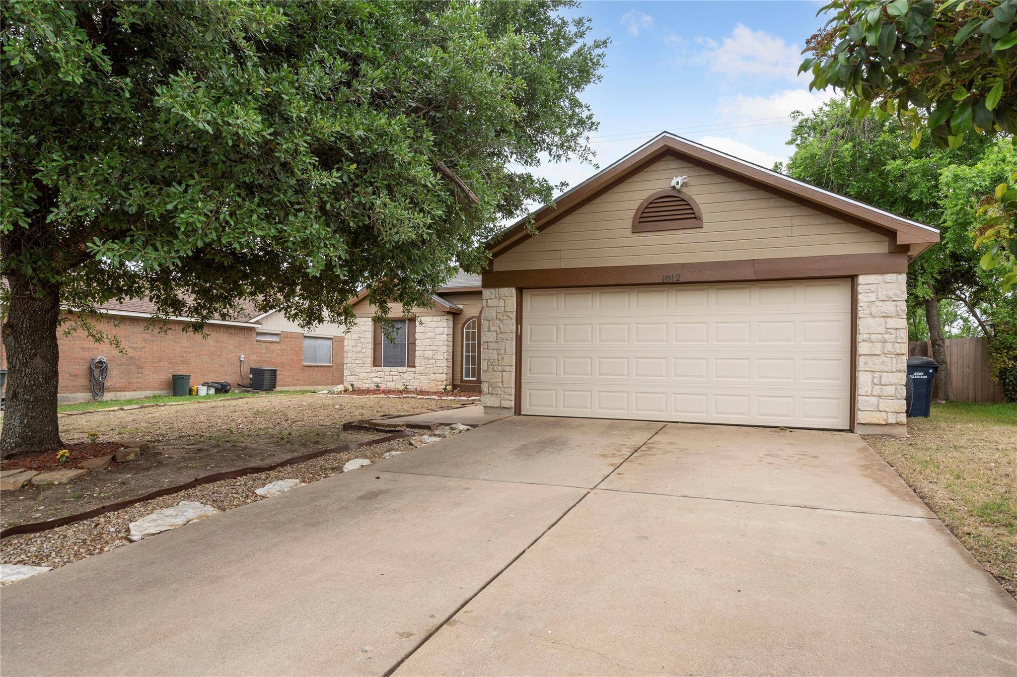1812 Southcreek DR, Leander, TX 78641