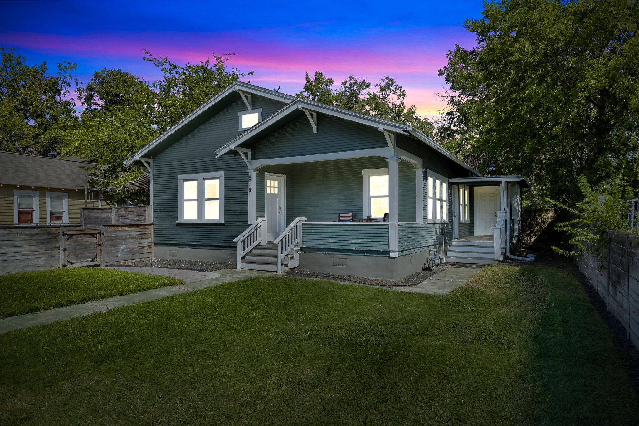 519 E Ashby PL, San Antonio, TX 78212