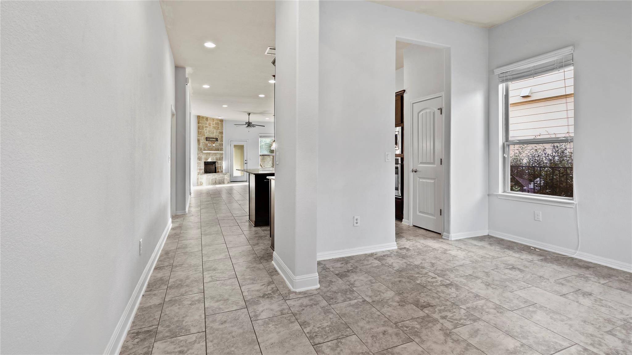 135 Simon, Kyle, TX 78640