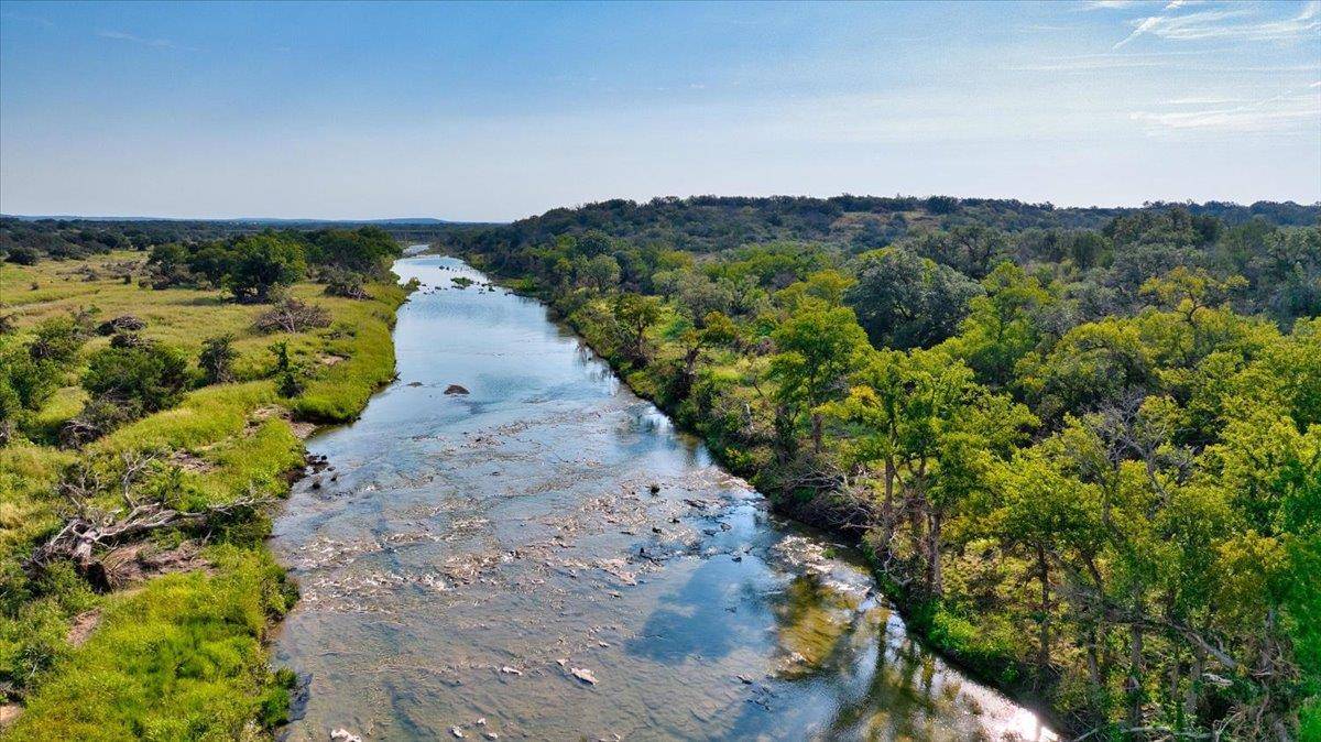 4900 Tx-71 HWY, Brady, TX 76887