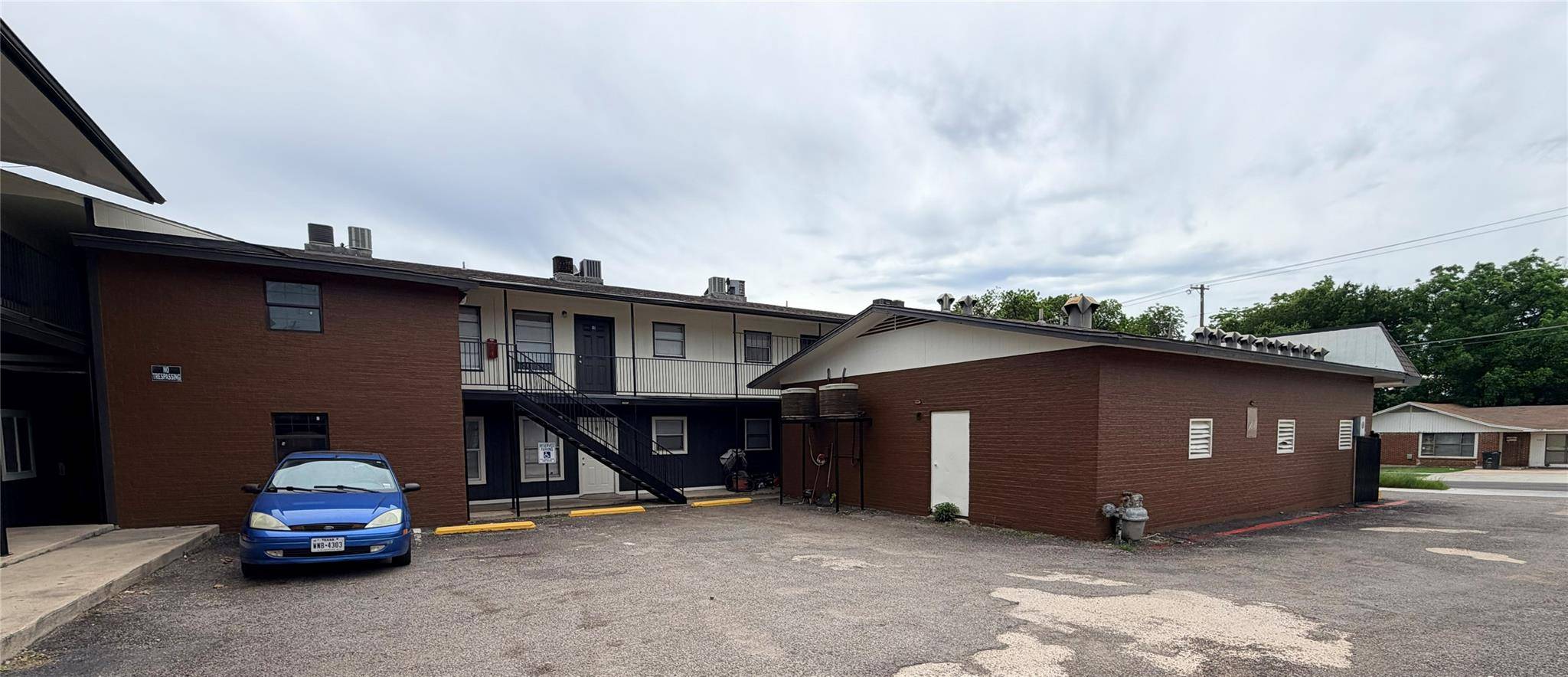 420 N Gilmer ST #20, Killeen, TX 76541