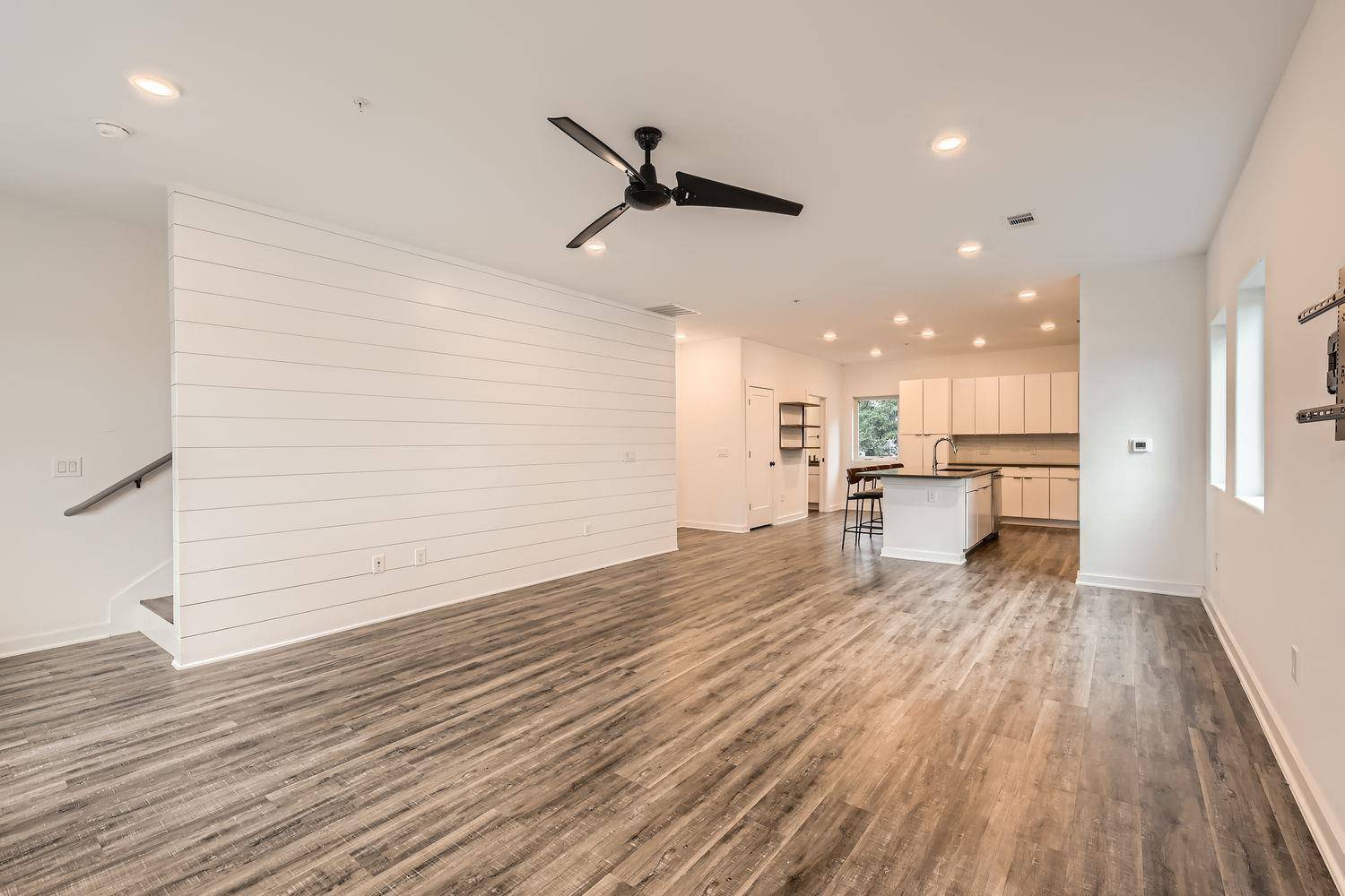 5924 S Congress Ave #11S, Austin, TX 78745
