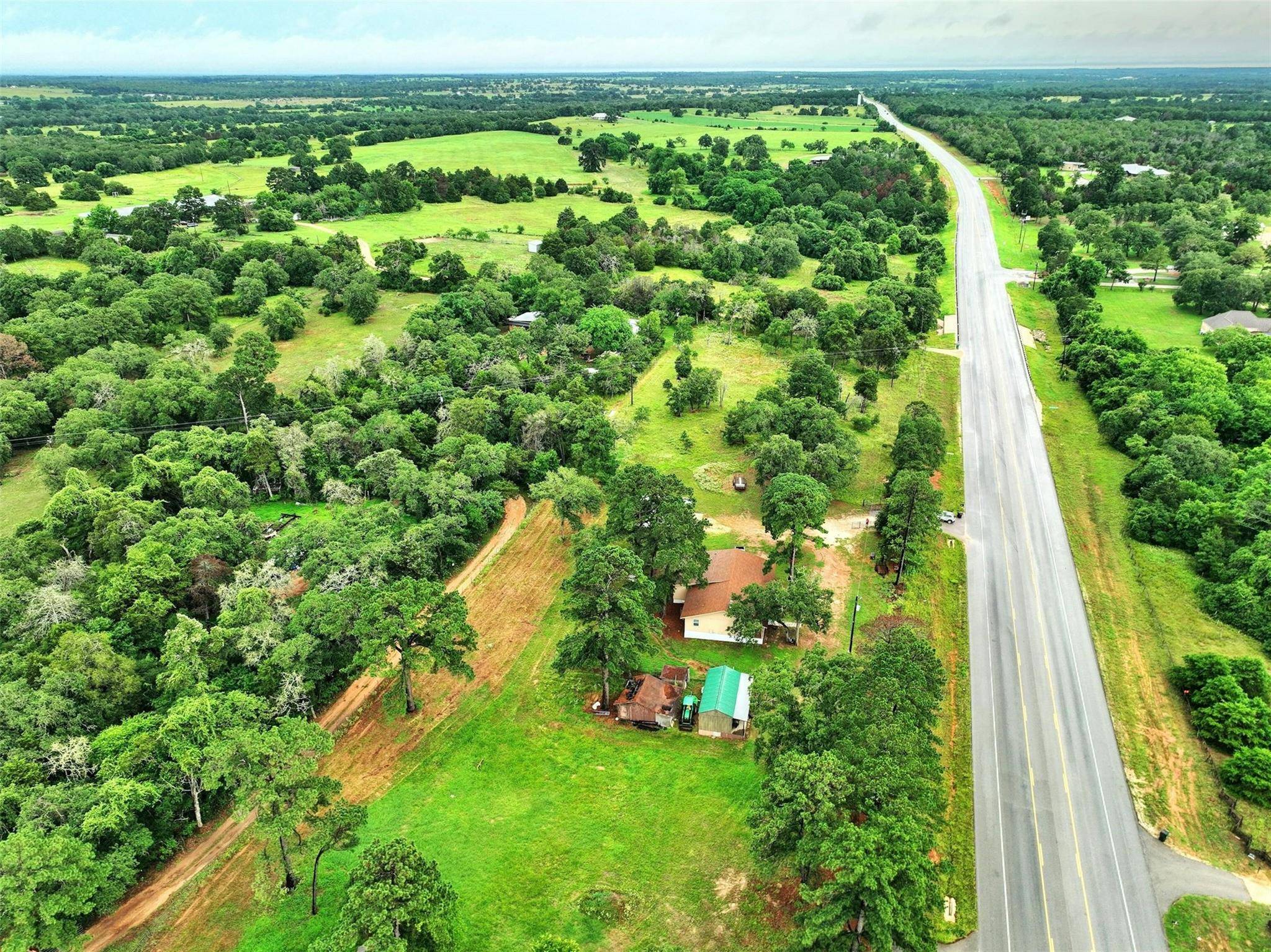 2169 Highway 304, Smithville, TX 78957