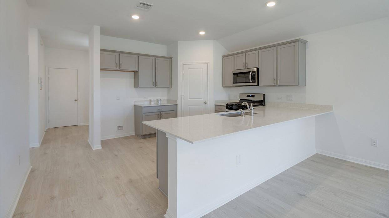 132 Whalen WAY, Buda, TX 78610