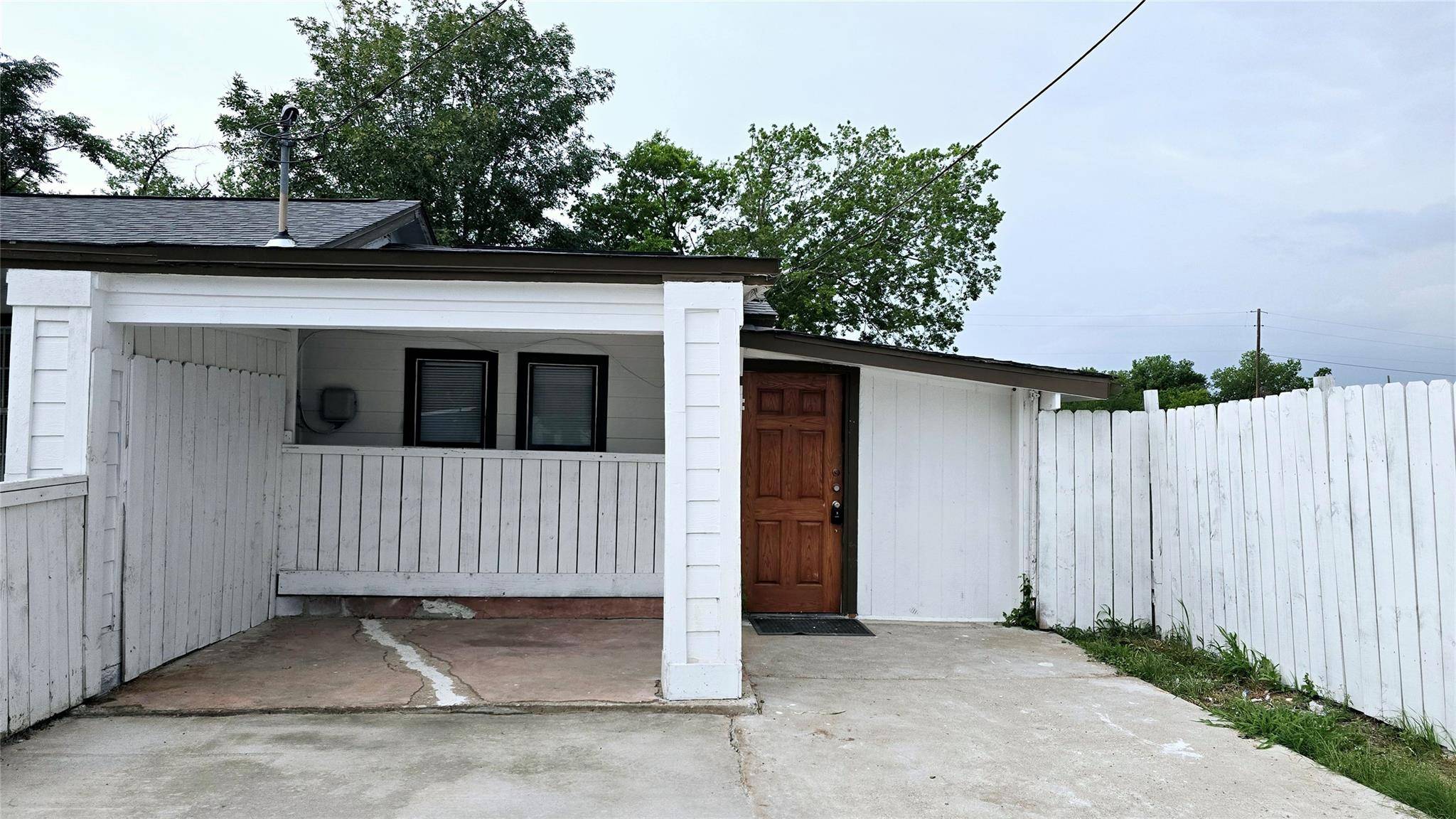 101 S Lockhart ST #B, Manor, TX 78653