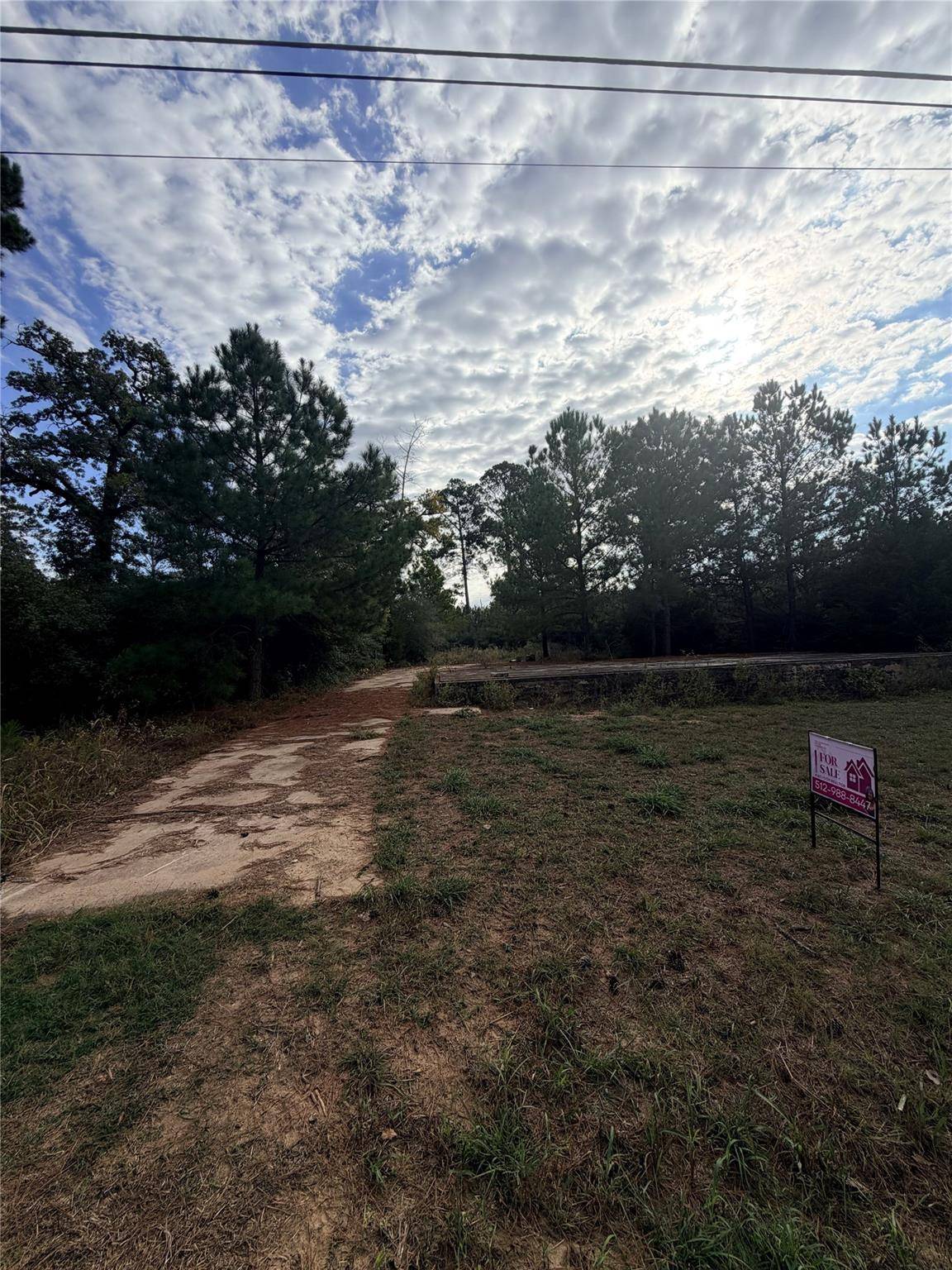 127 Koali DR, Bastrop, TX 78602