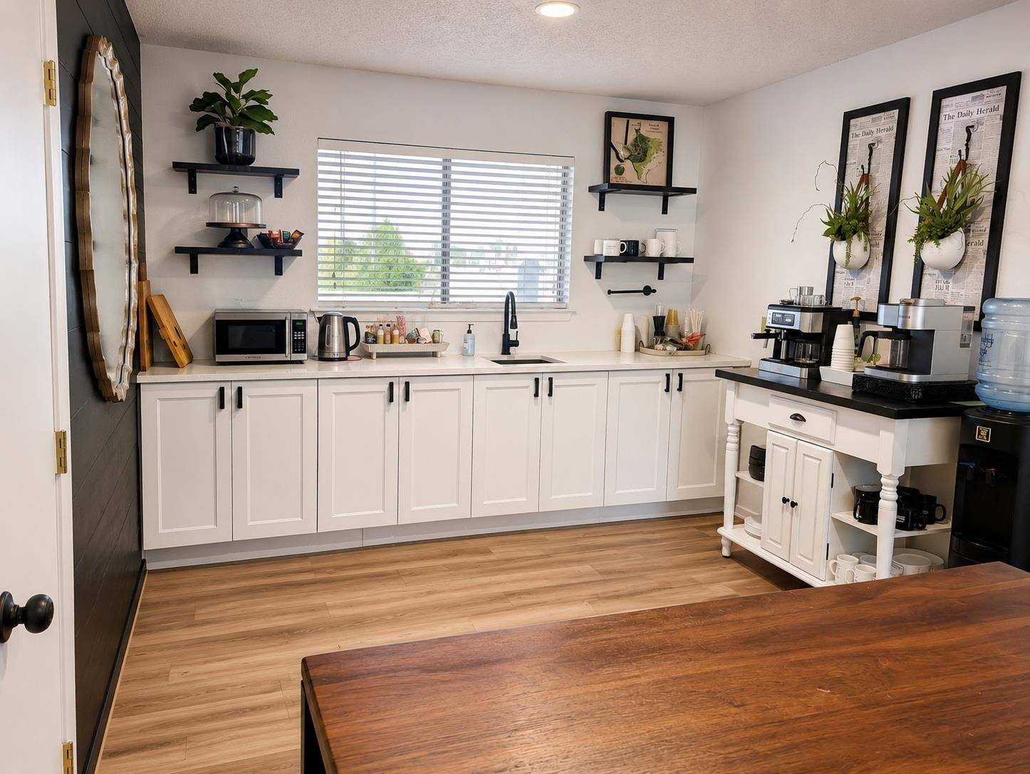 203 W New Hope DR, Cedar Park, TX 78613