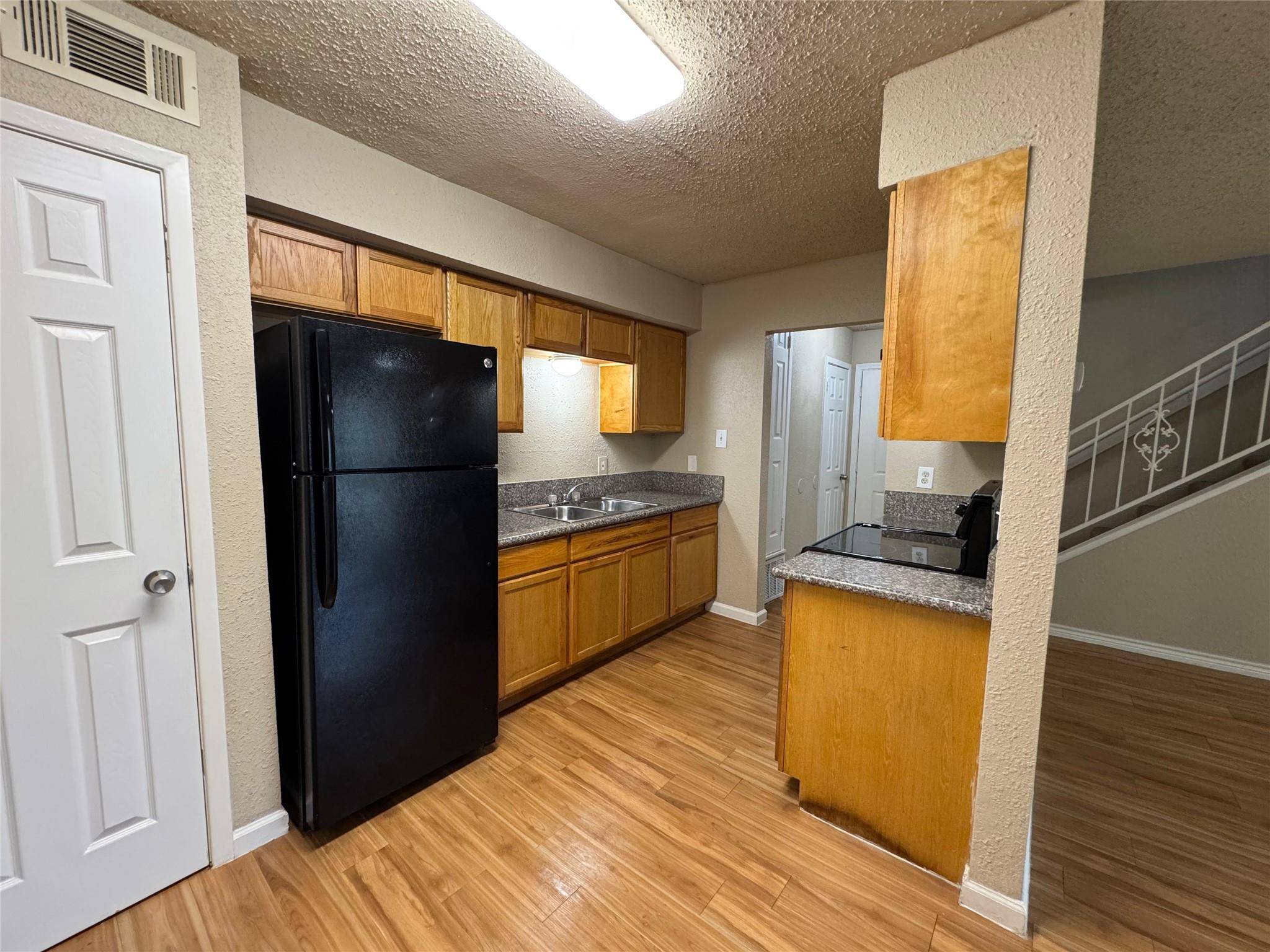 4904 West Wind TRL #101, Austin, TX 78745