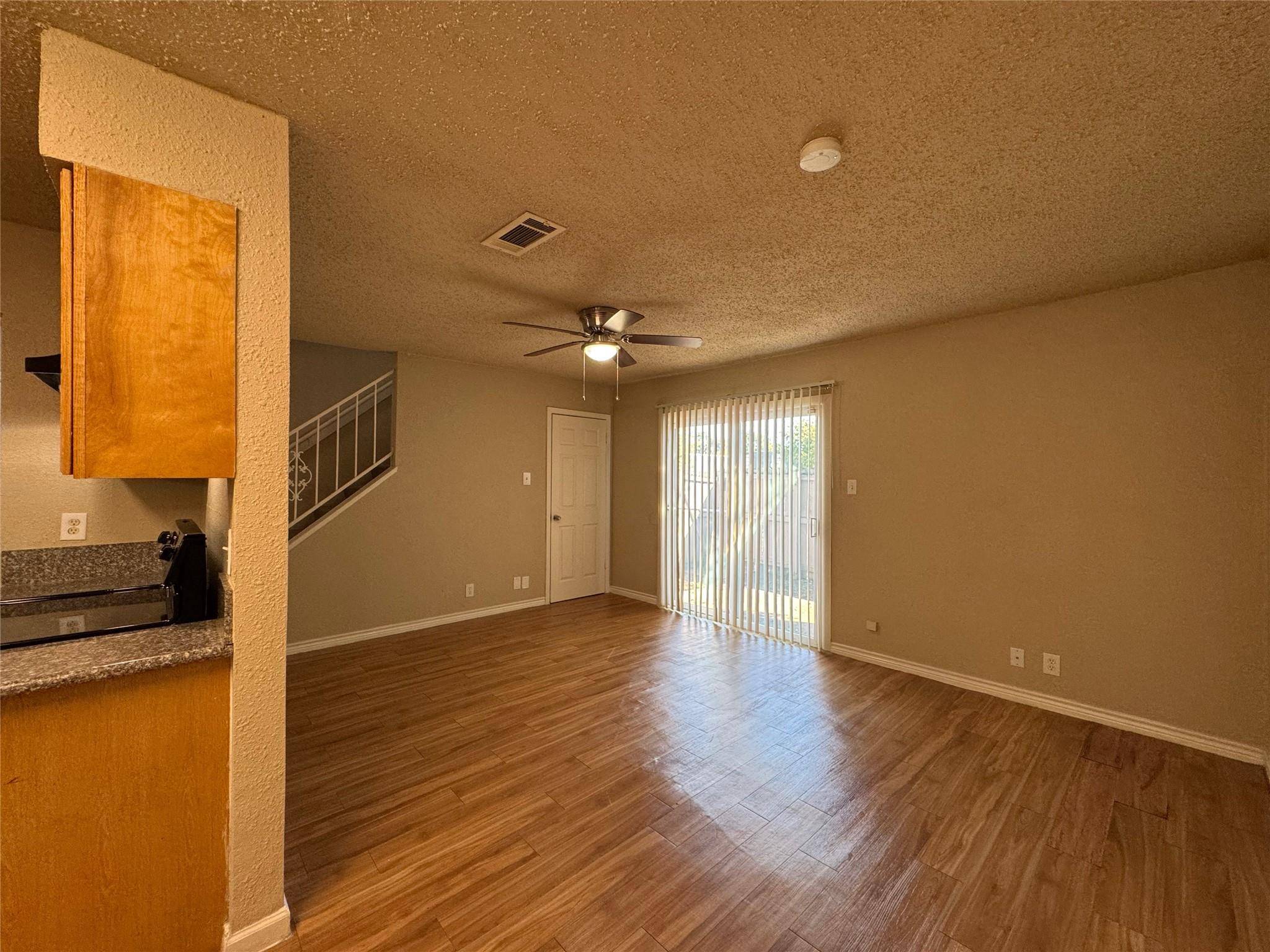 4904 West Wind TRL #101, Austin, TX 78745