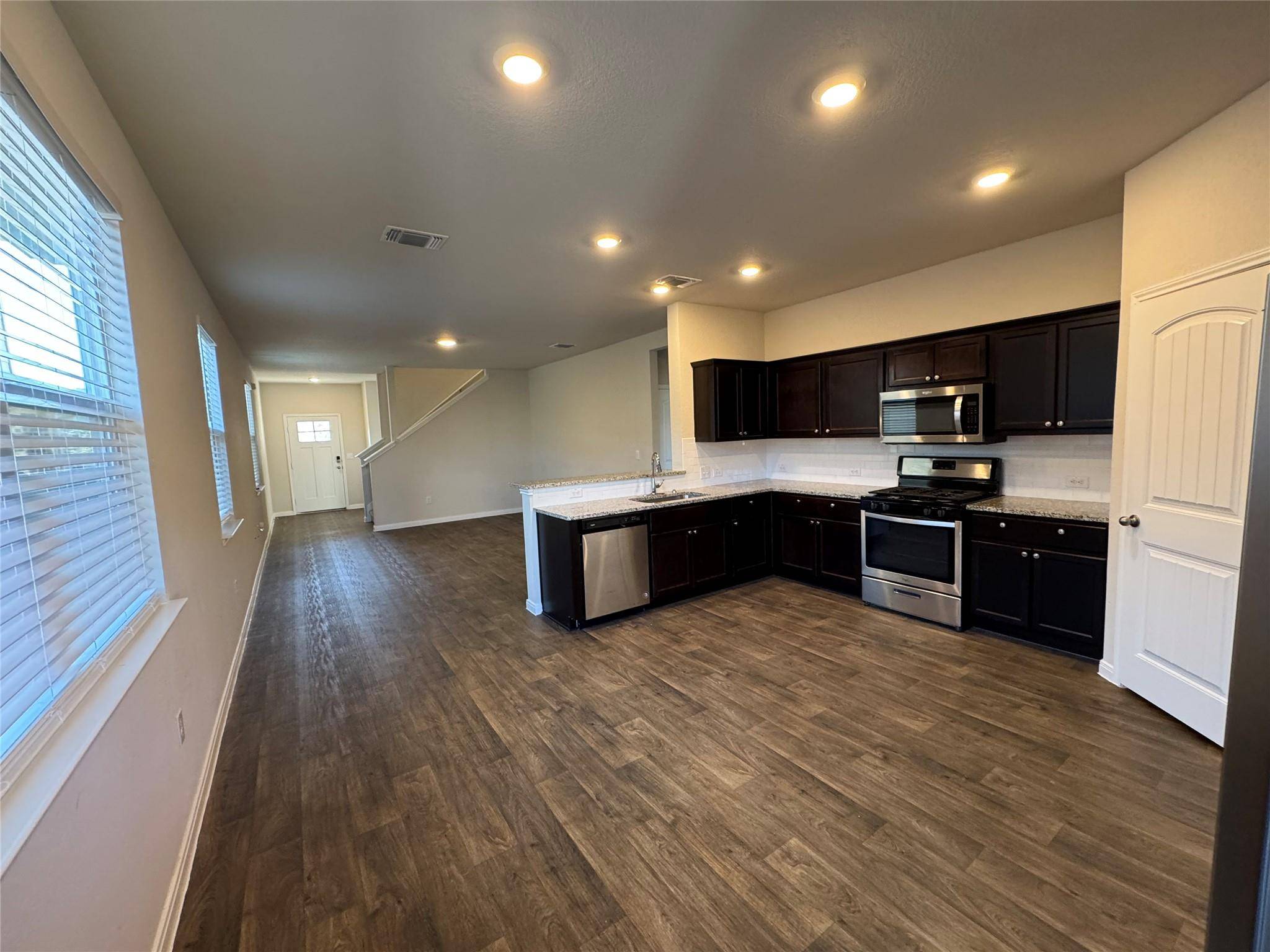 14013 Levy LN, Pflugerville, TX 78660