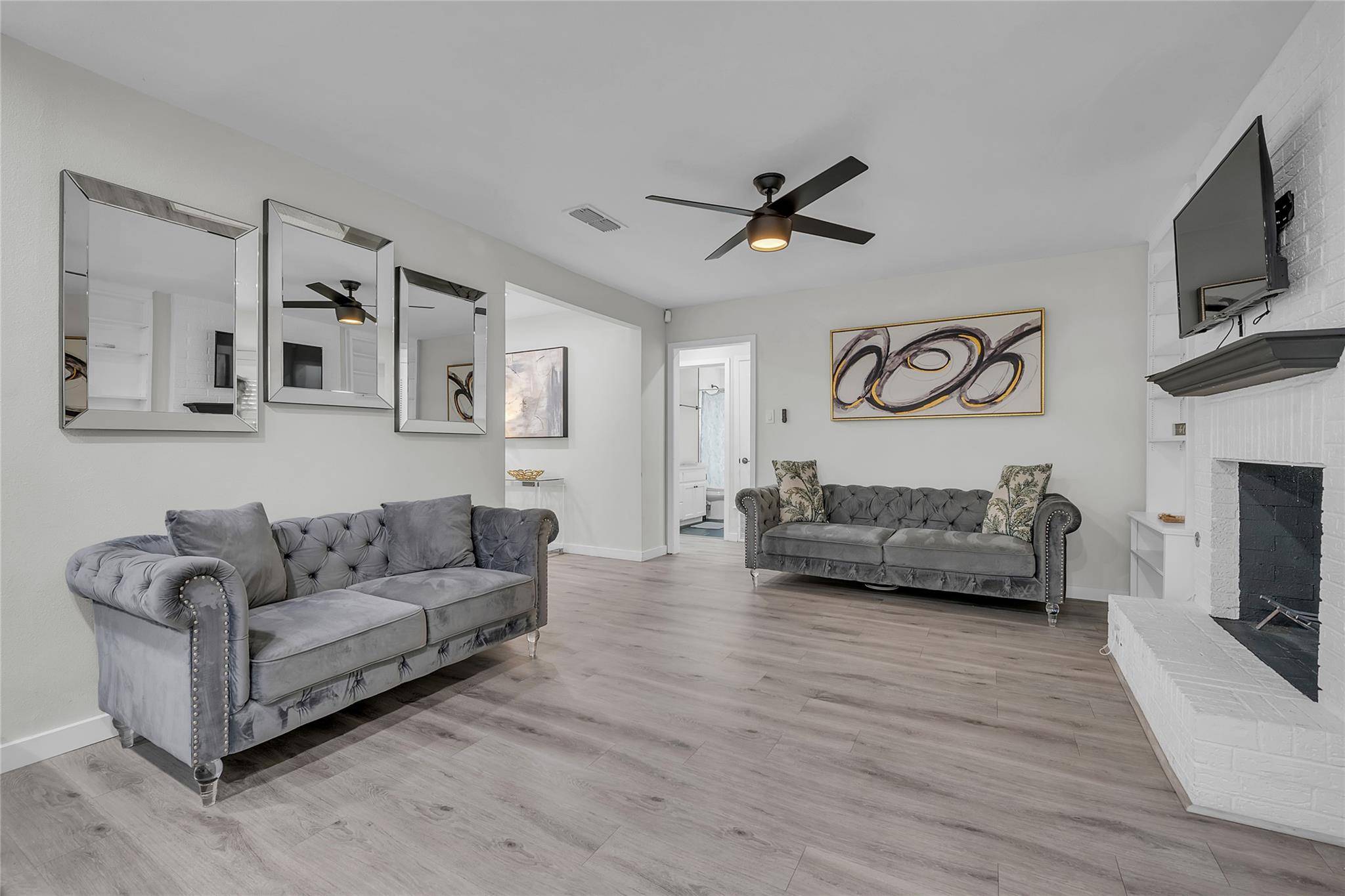 3400 Laguna DR, Austin, TX 78741