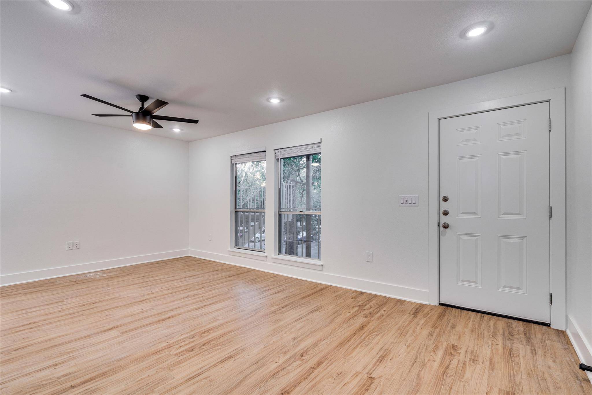 704 W 21st ST #304, Austin, TX 78705