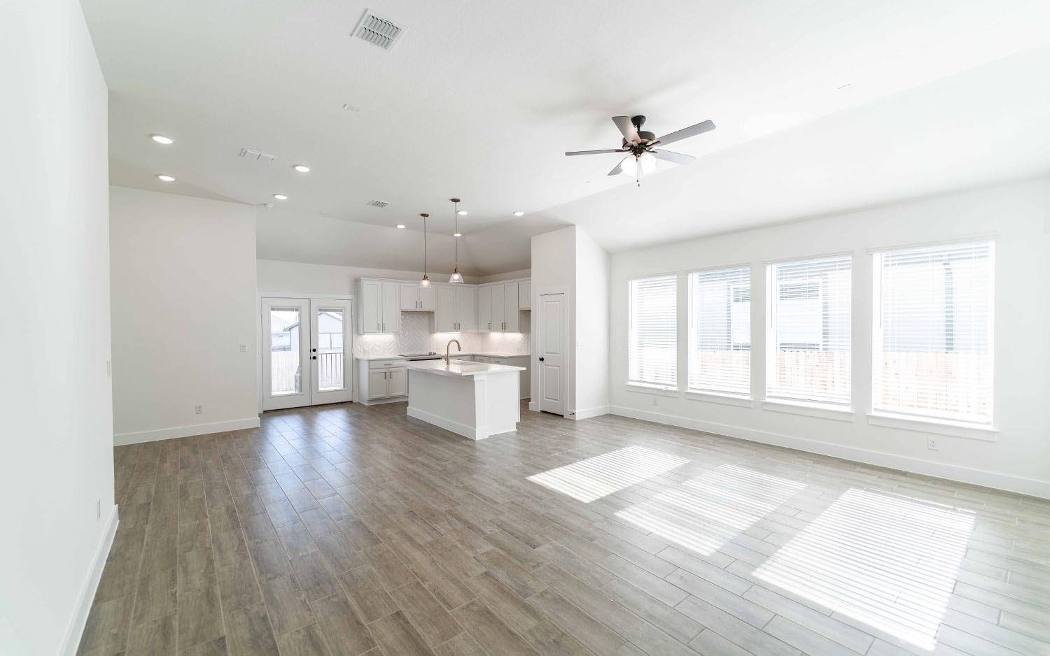 125 Elderberry DR, Salado, TX 76571