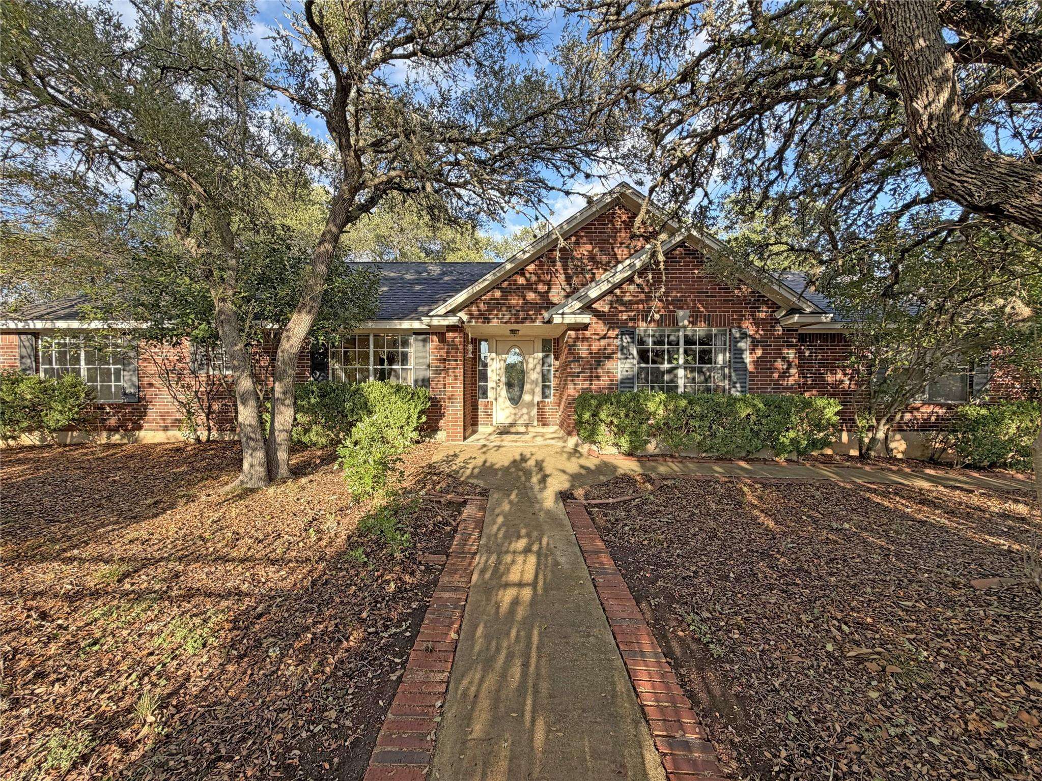 2741 Connie DR, Canyon Lake, TX 78133