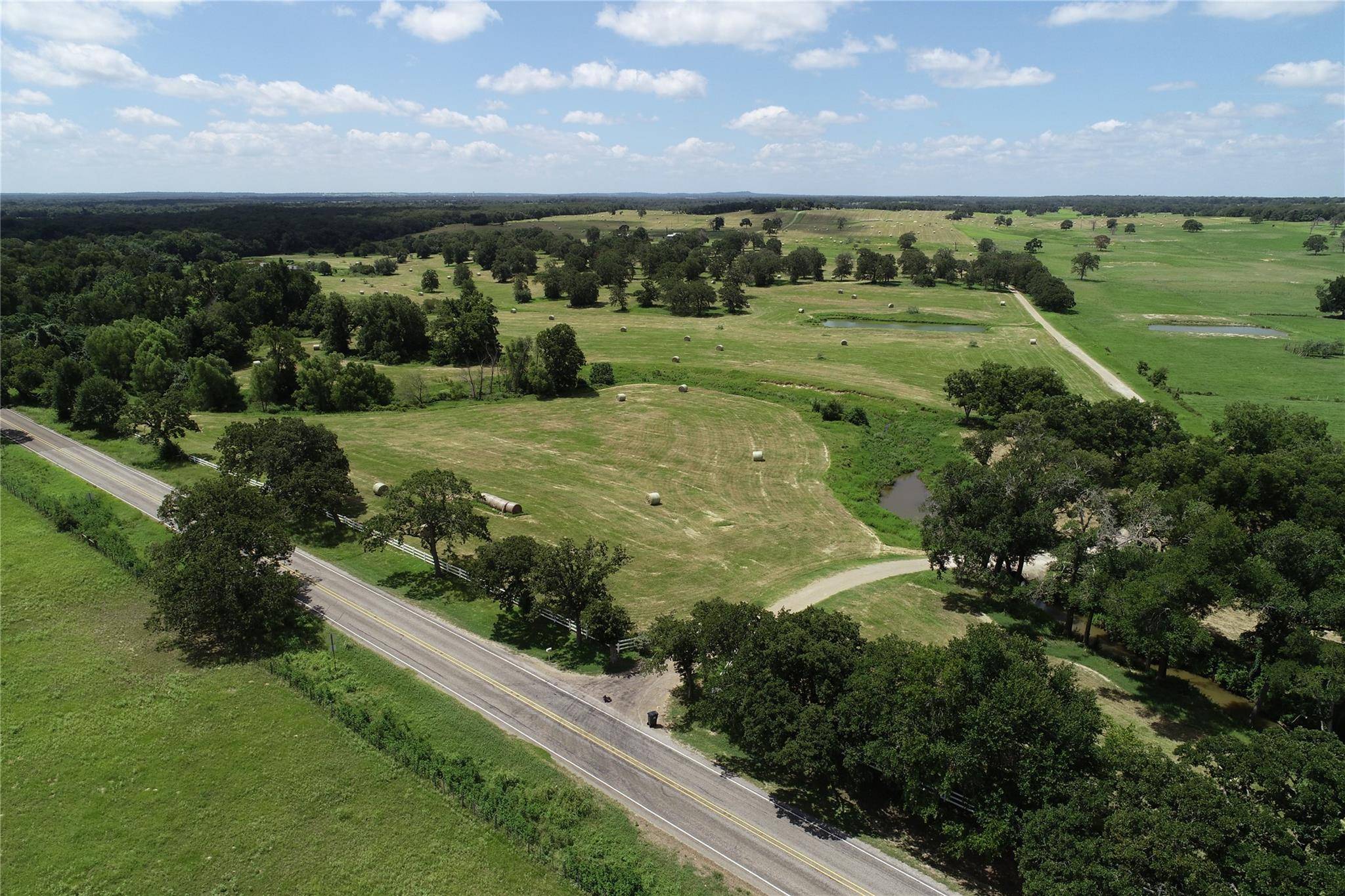Address not disclosed, Thrall, TX 76578