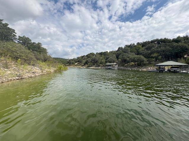 17601 Hunters HOLW, Jonestown, TX 78645