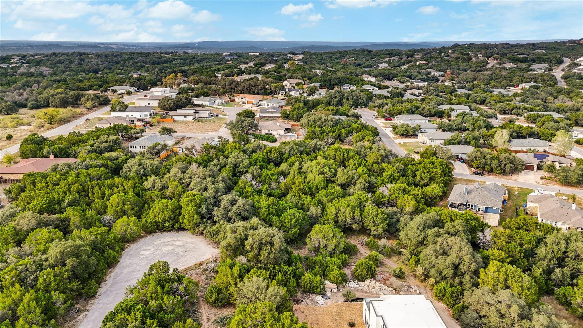 2003 Highland Lake DR, Lago Vista, TX 78645
