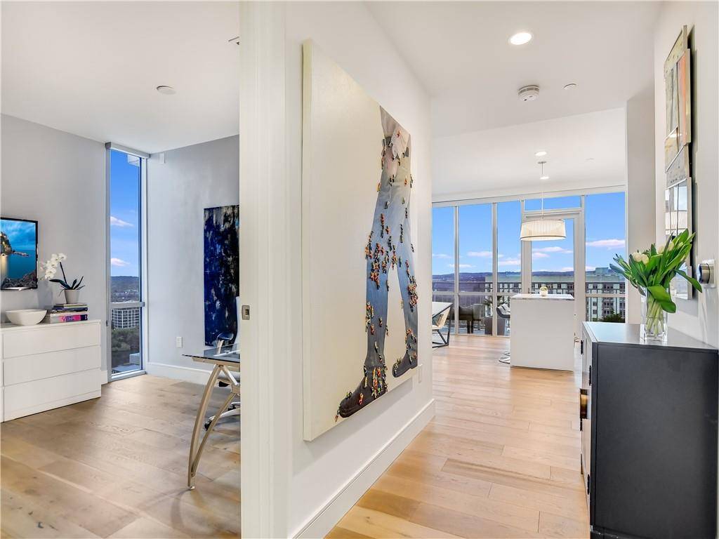 222 West Ave #1802, Austin, TX 78701