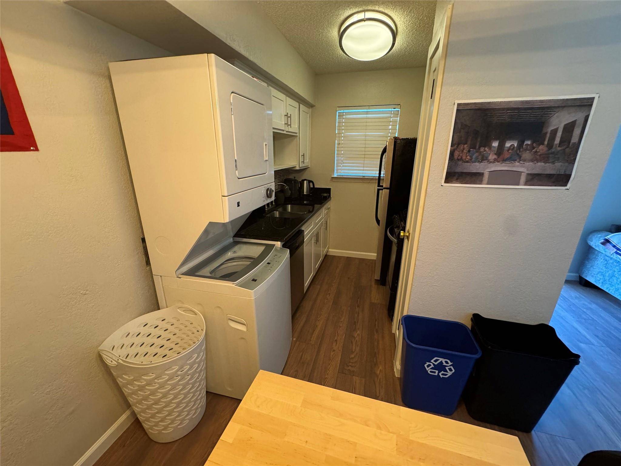 2401 Manor RD #118, Austin, TX 78722