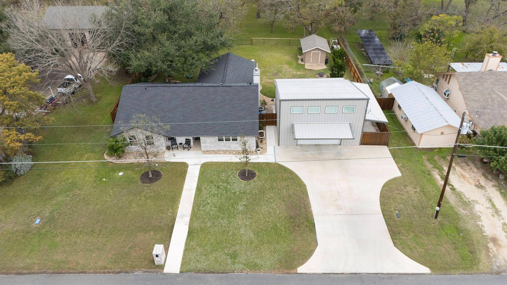 4400 County Road 123, Round Rock, TX 78664