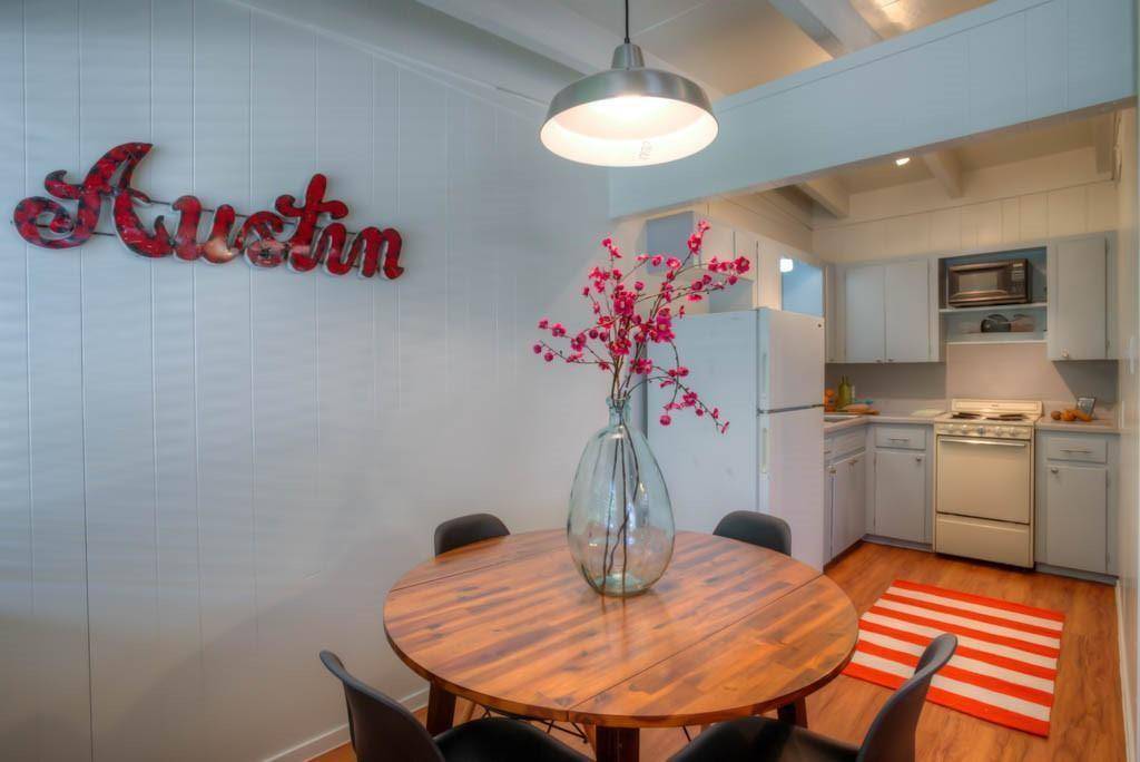 3011 Whitis Ave #203, Austin, TX 78705