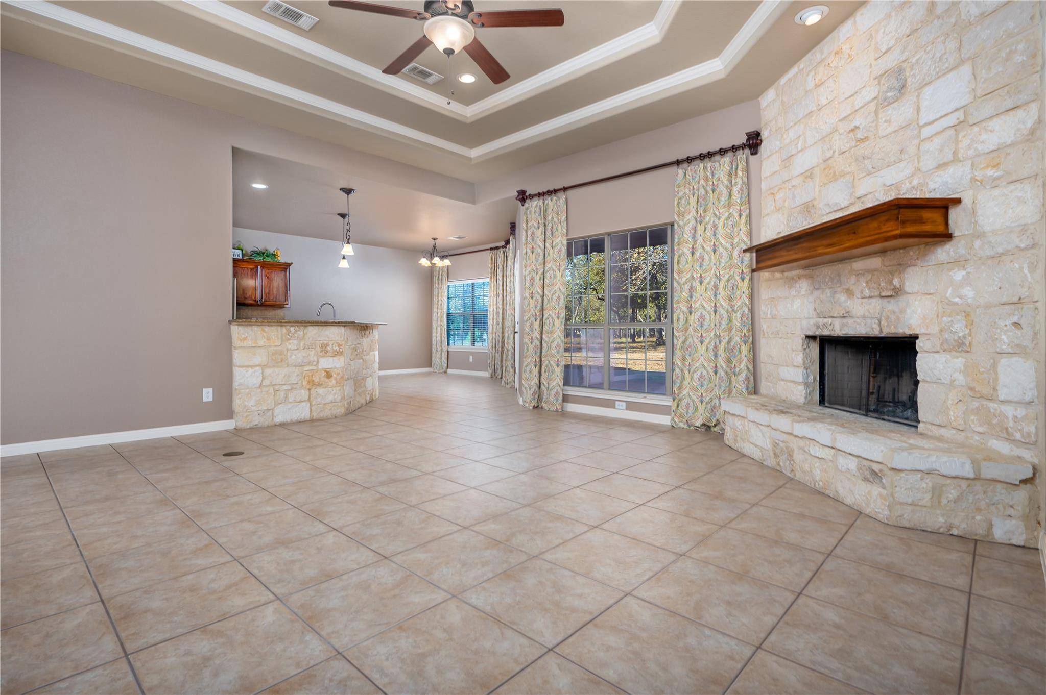 455 Rose Blossom LOOP, La Vernia, TX 78121