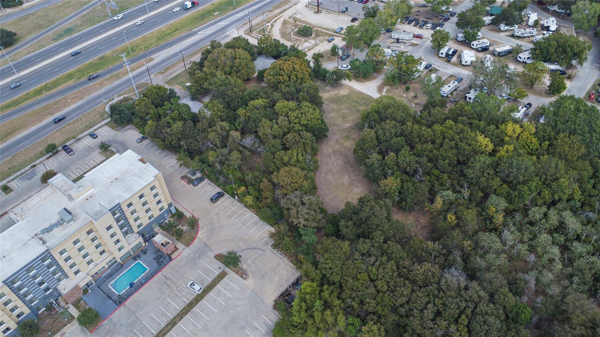 1322 N Interstate 35 FWY, San Marcos, TX 78666
