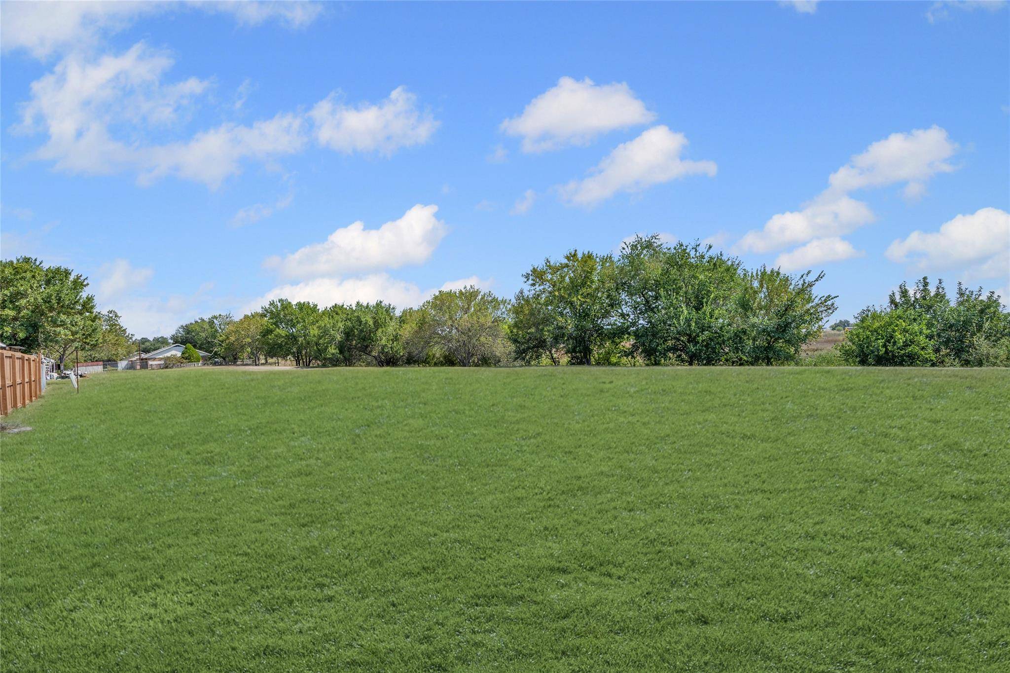 1508 Pendergrass ST, Lockhart, TX 78644