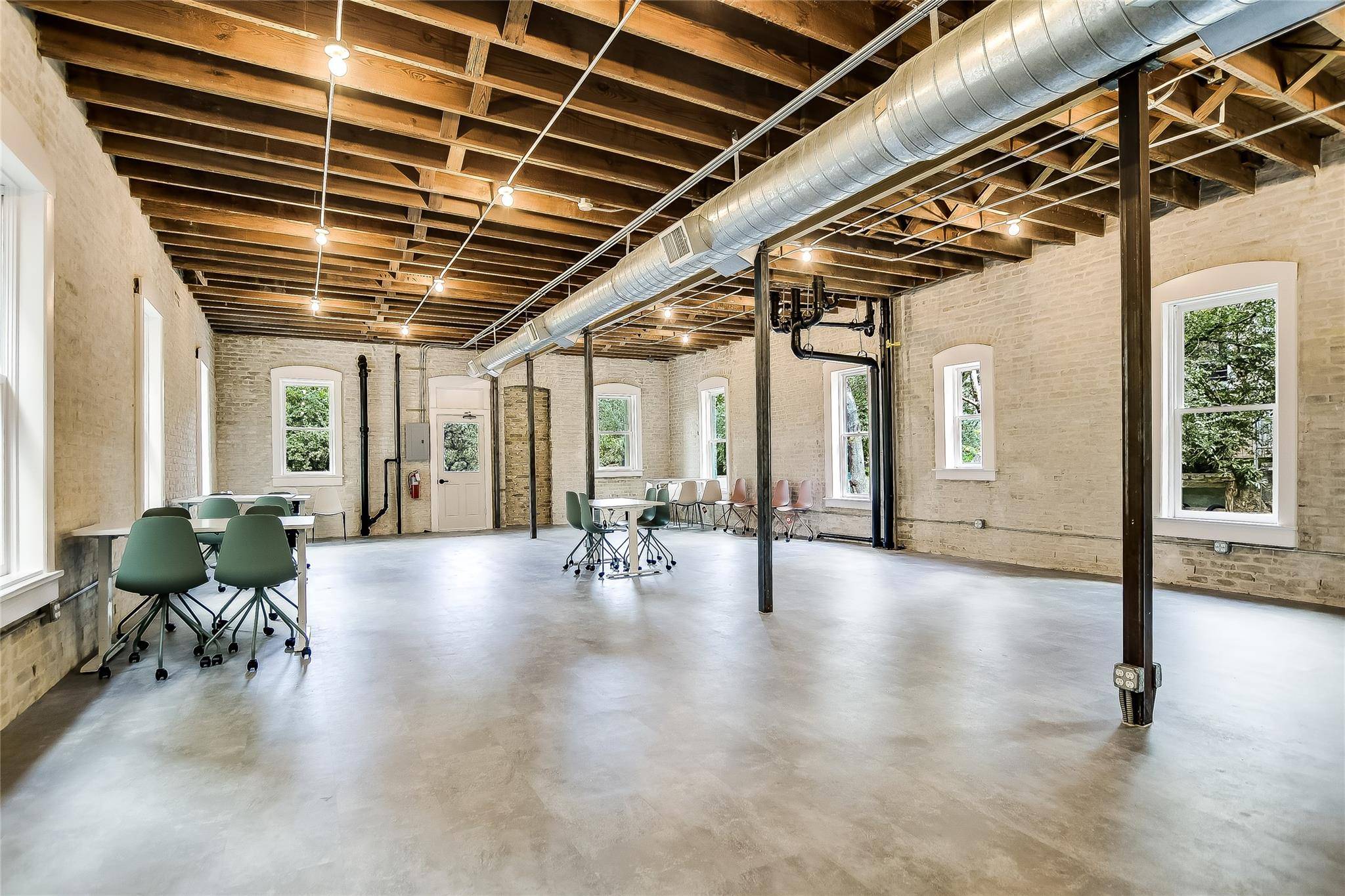 702 San Antonio ST, Austin, TX 78701