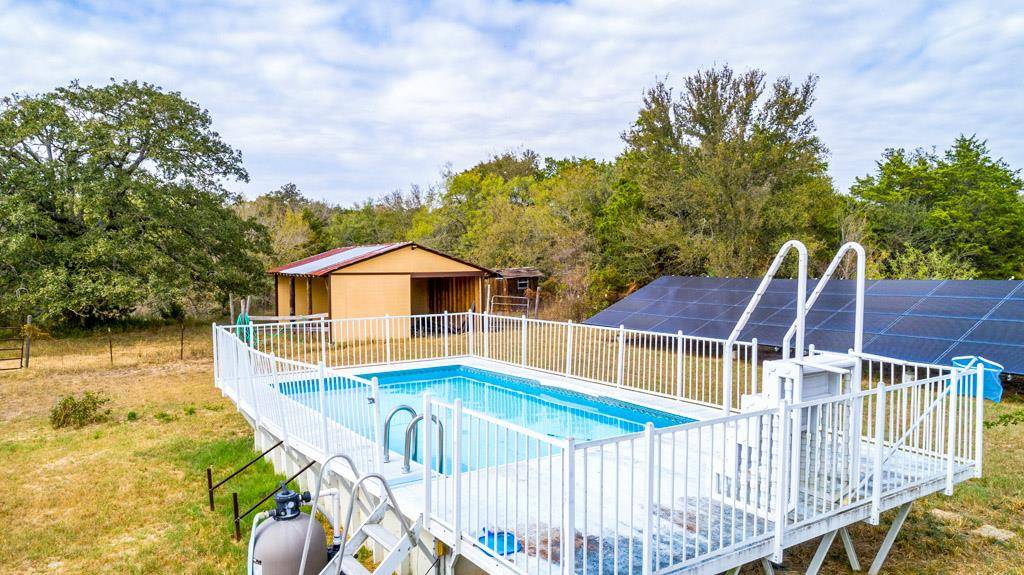298 Jenkins. RD, Cedar Creek, TX 78612