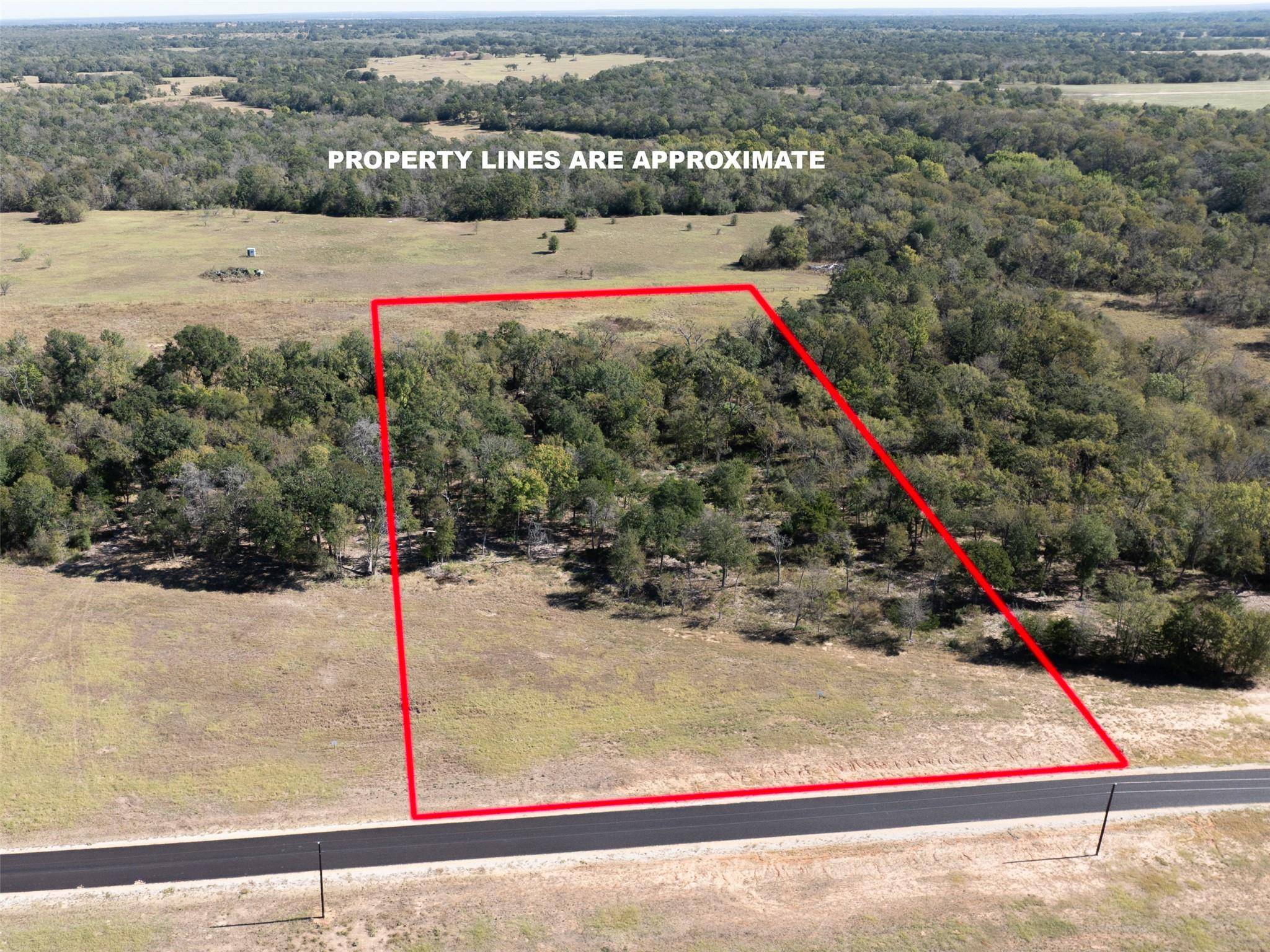 204 Little Branch LN, Cameron, TX 76520