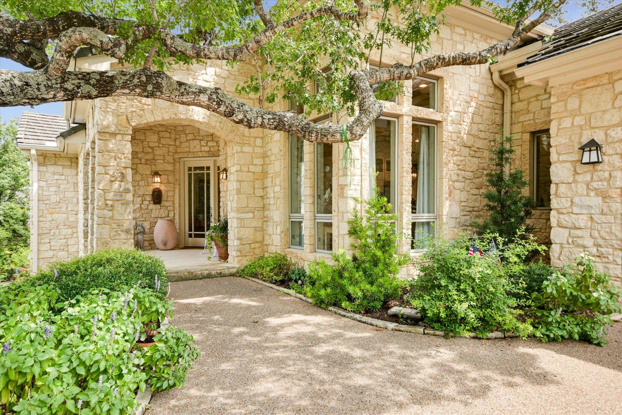 2305 Barton Creek BLVD #20, Austin, TX 78735