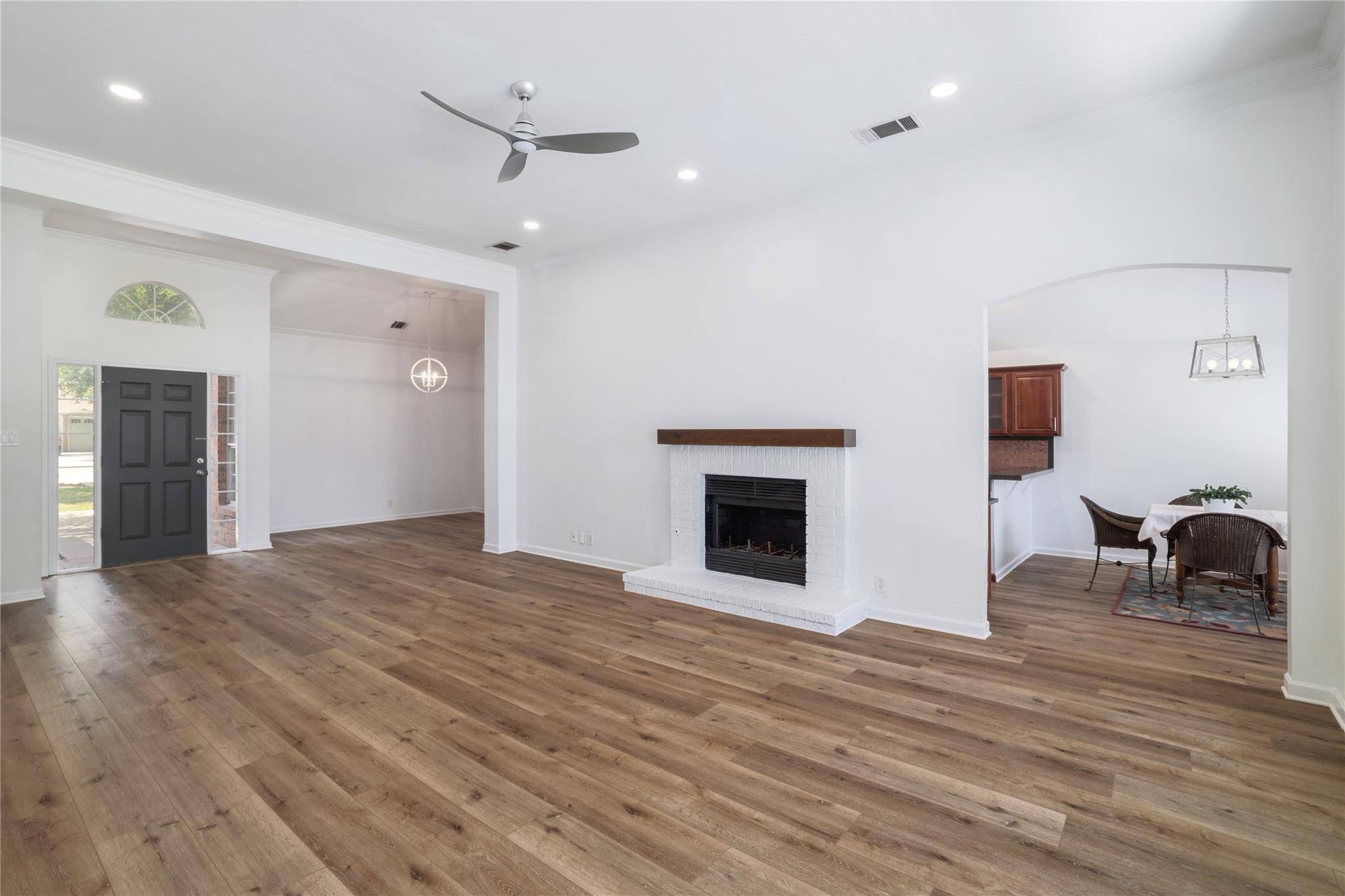 7509 Vail Valley DR, Austin, TX 78749