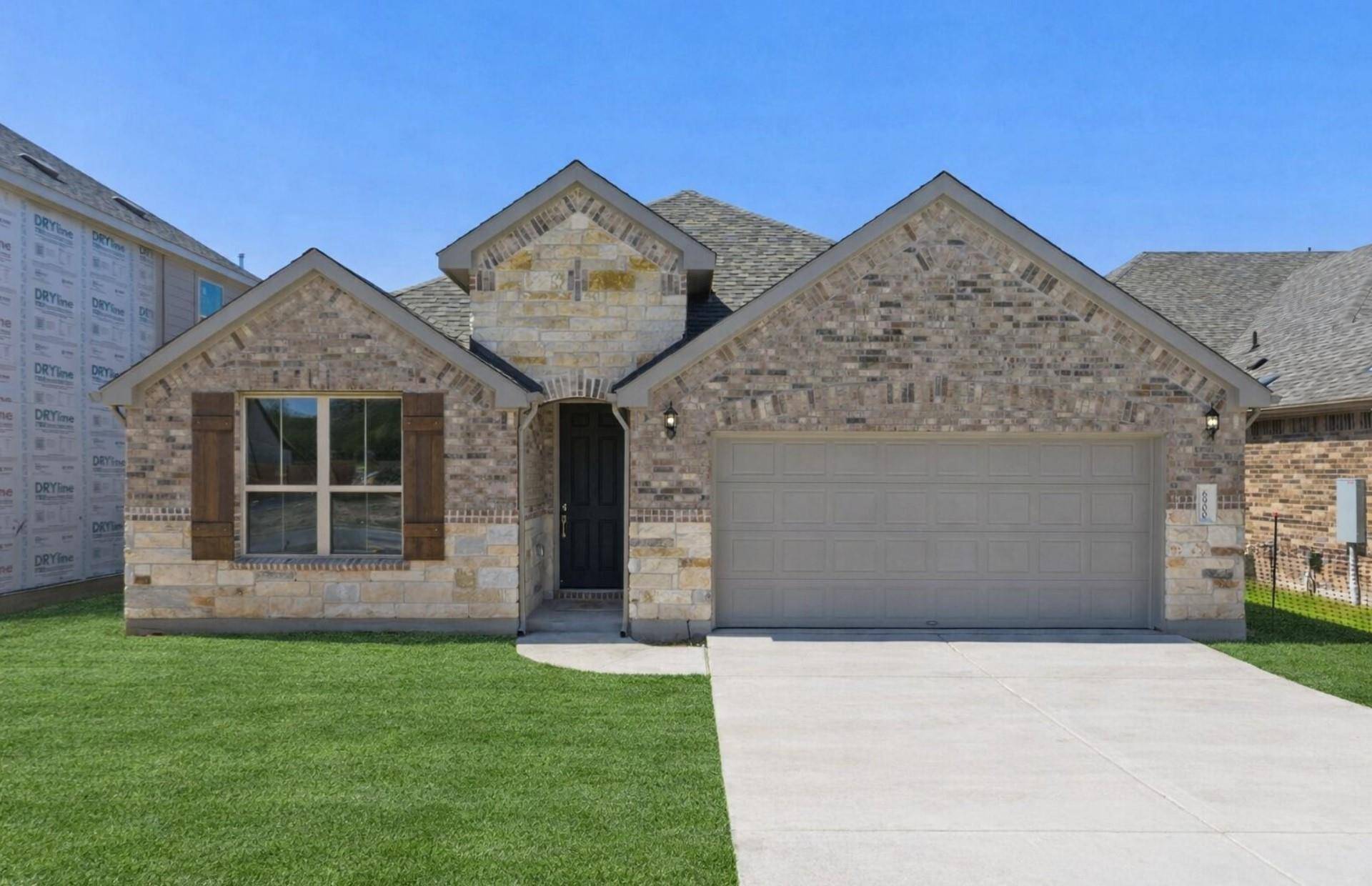 6900 Cliff Rose DR, Spicewood, TX 78669
