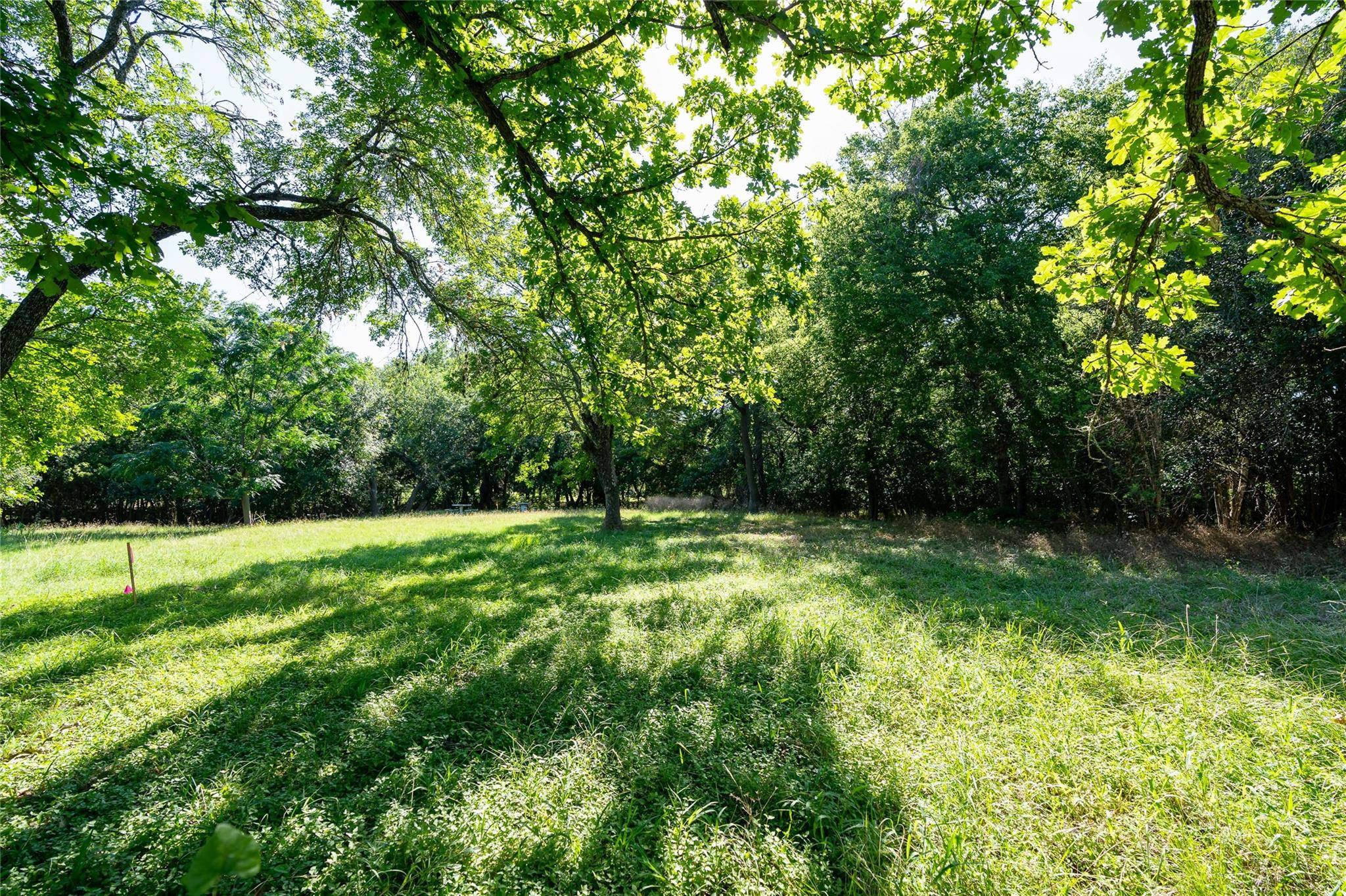 505 N Commerce ST, Lockhart, TX 78644