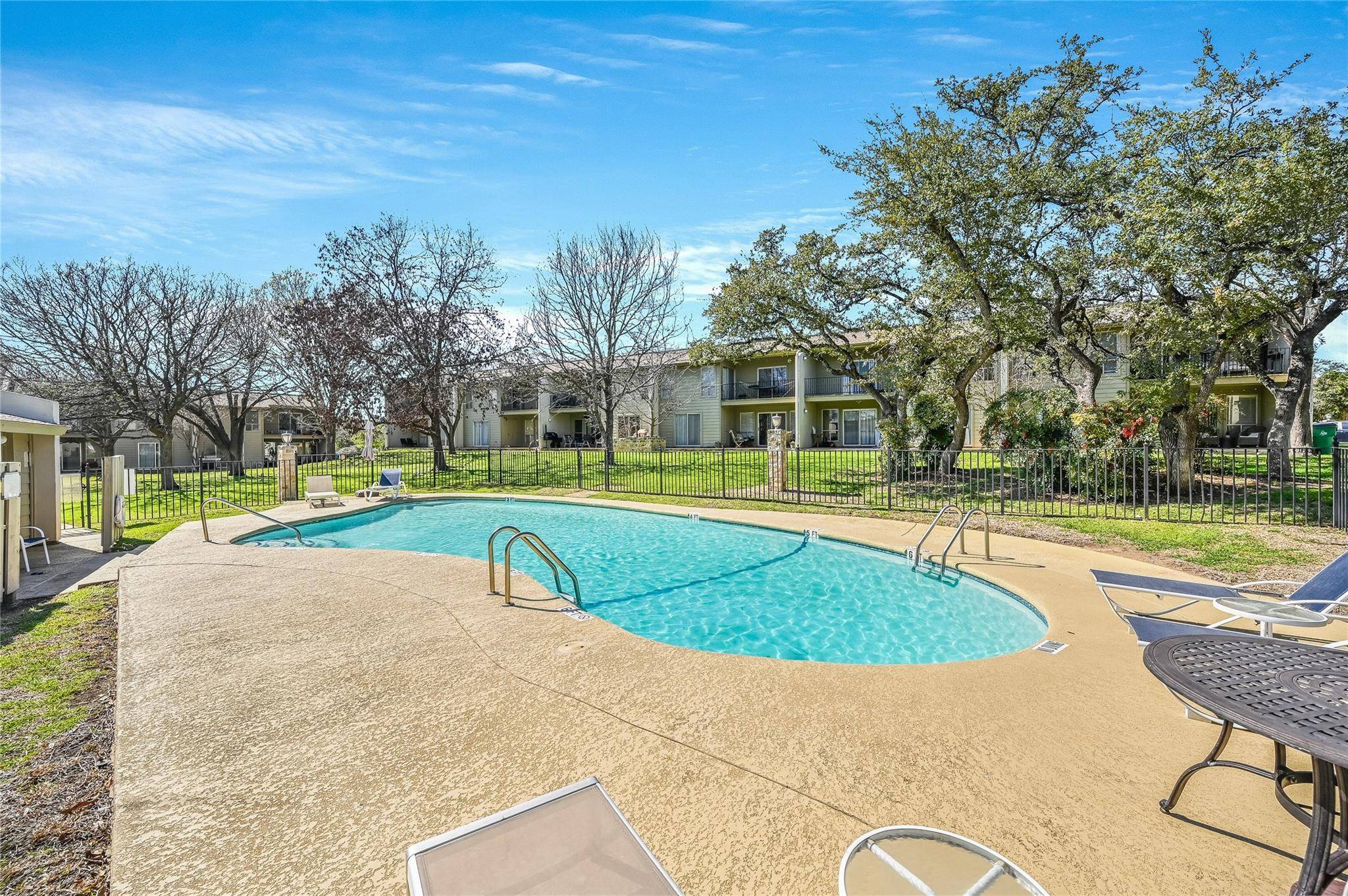 100 Lido CIR #A1, Lakeway, TX 78734