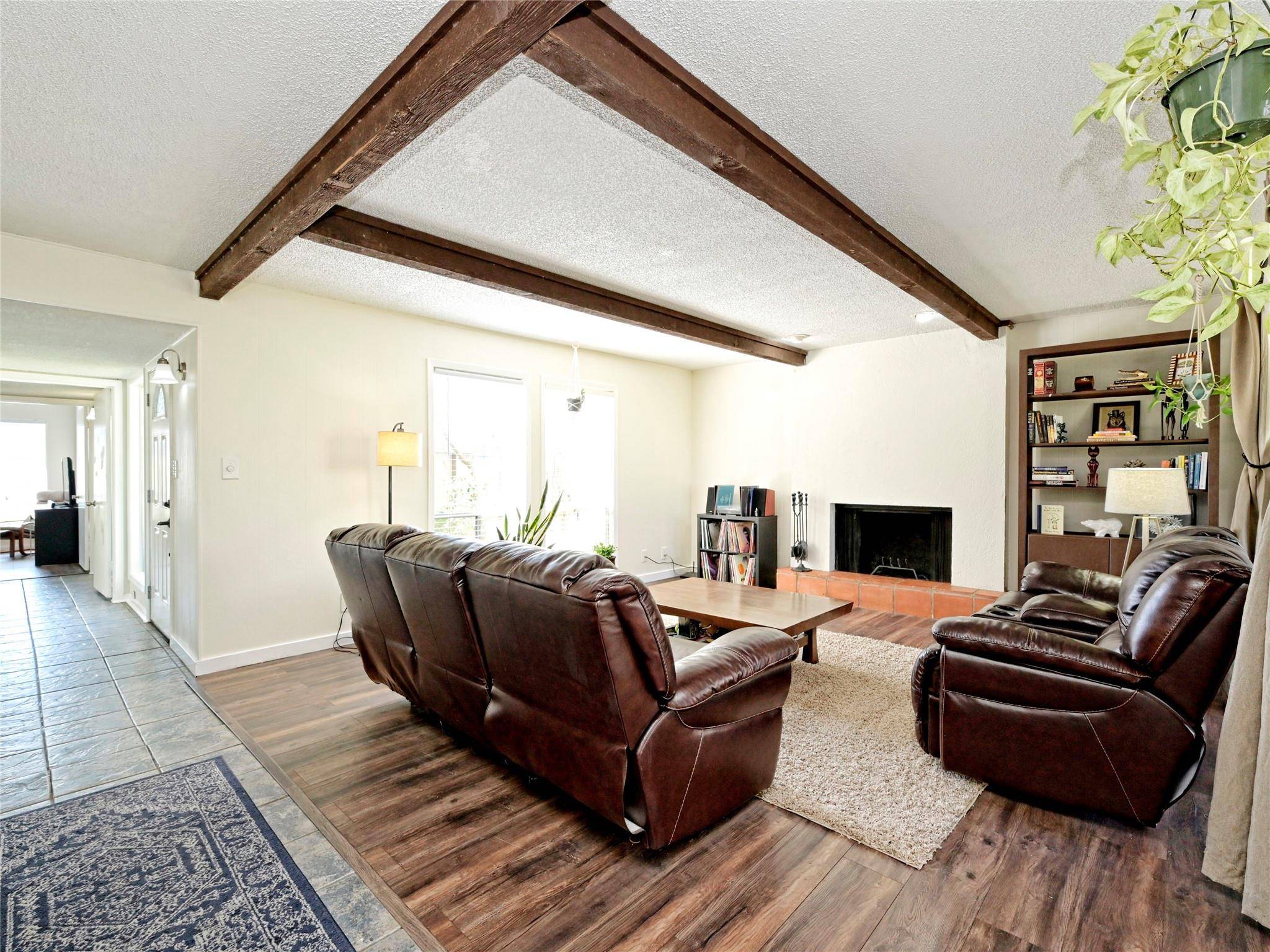 100 Lido CIR #A1, Lakeway, TX 78734