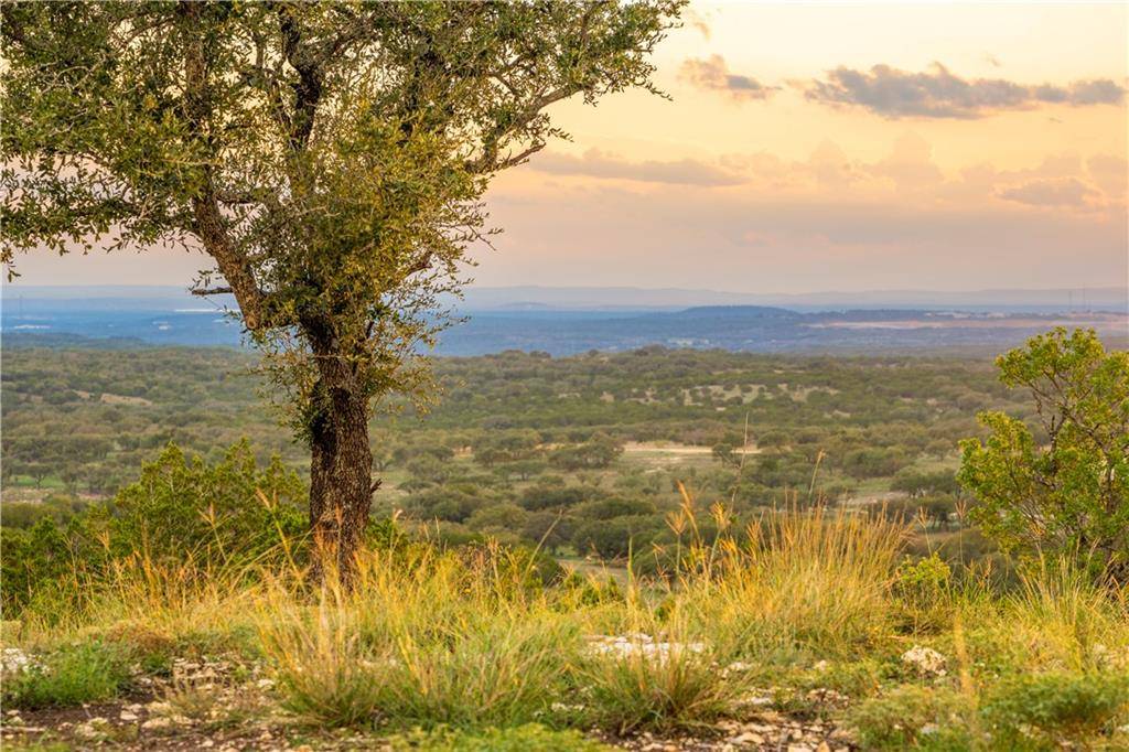 901 High Mountain RD, Burnet, TX 78611