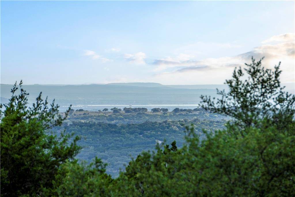 901 High Mountain RD, Burnet, TX 78611