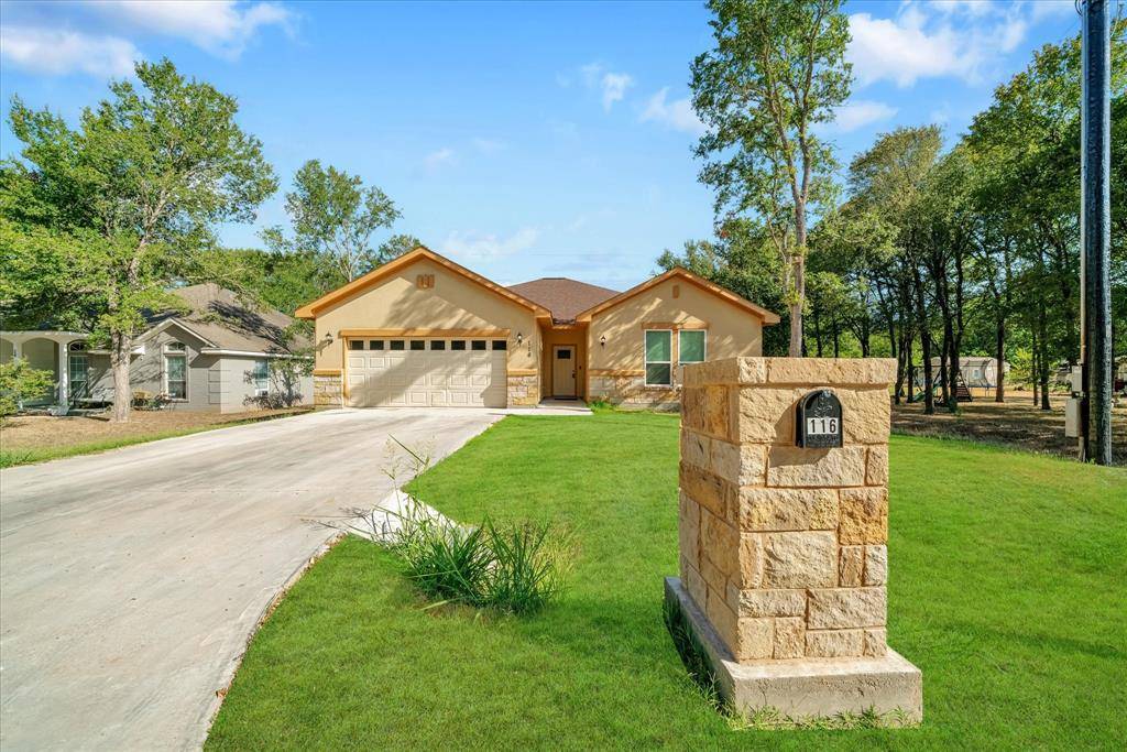 116 Waikakaaua DR, Bastrop, TX 78602