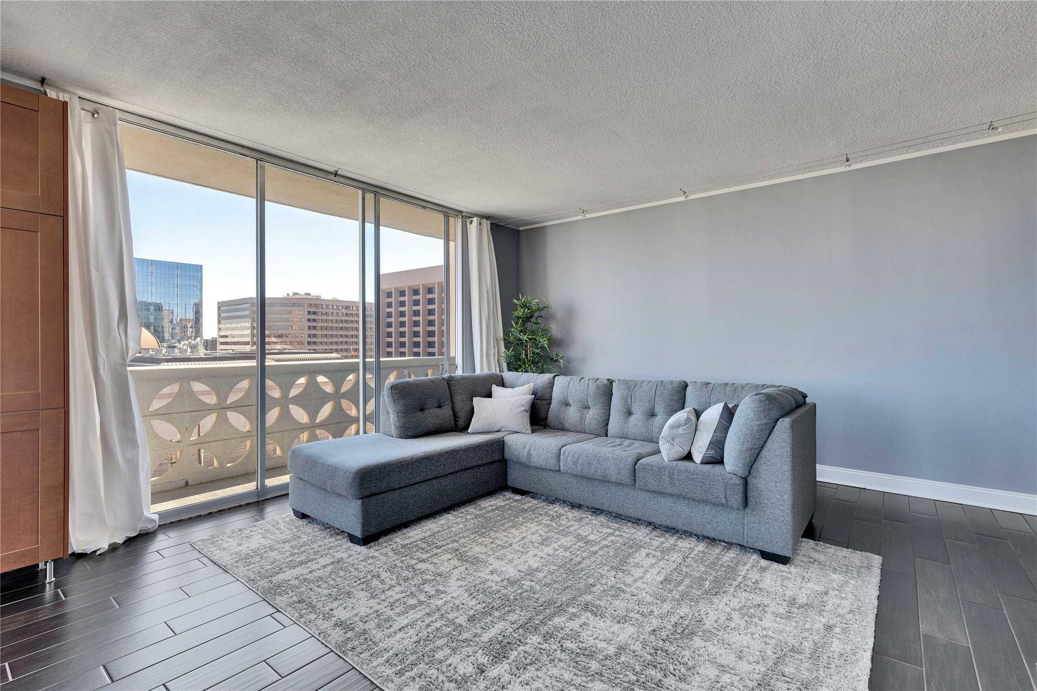 1801 Lavaca ST #5D, Austin, TX 78701