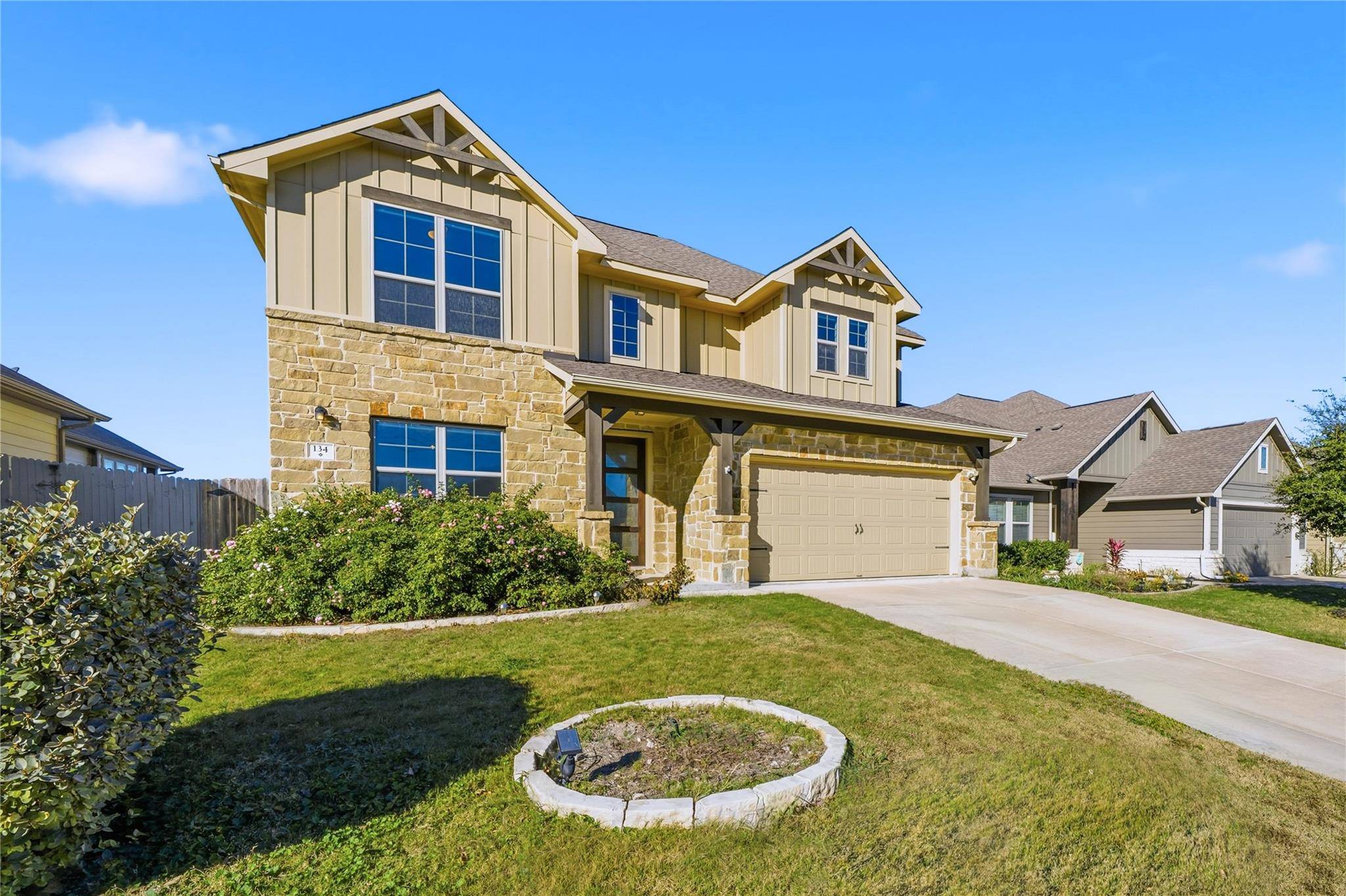 134 Finley ST, Hutto, TX 78634
