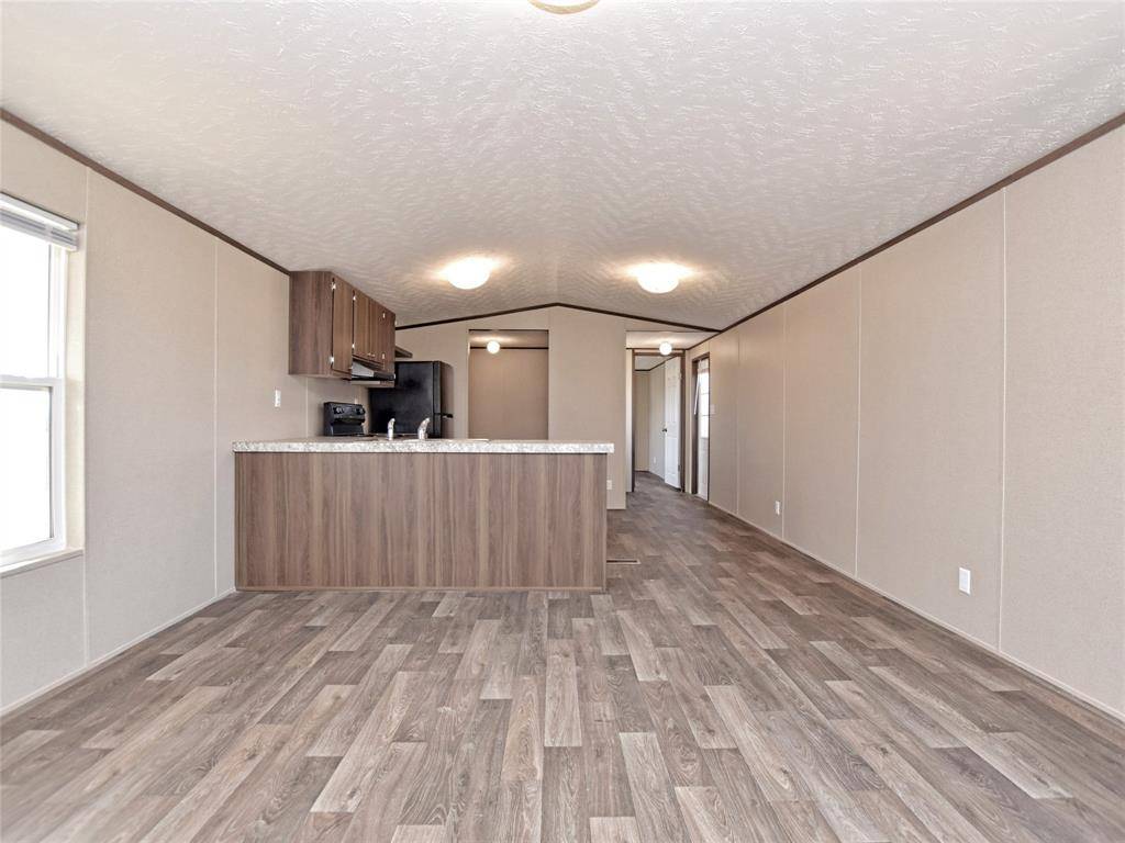 246 Margarita DR, Dale, TX 78616
