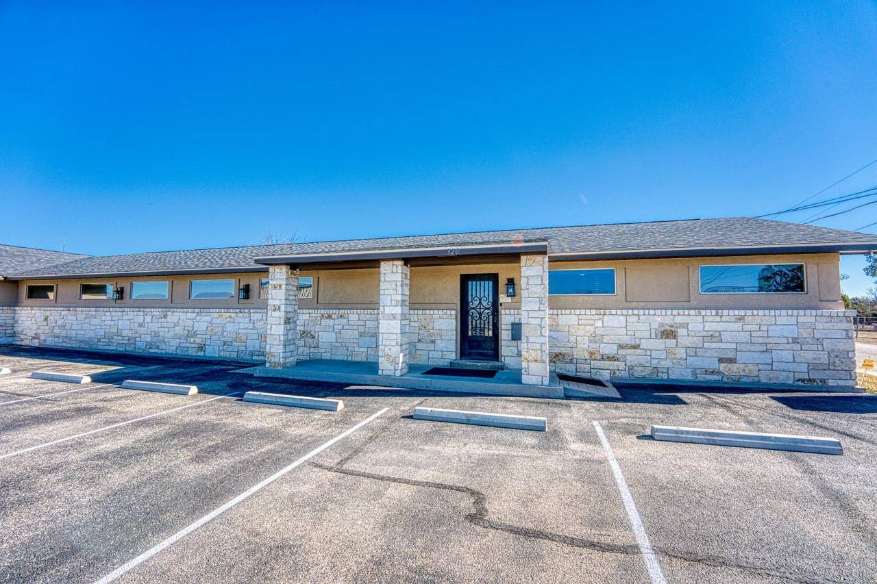 320 Southland DR, Burnet, TX 78611