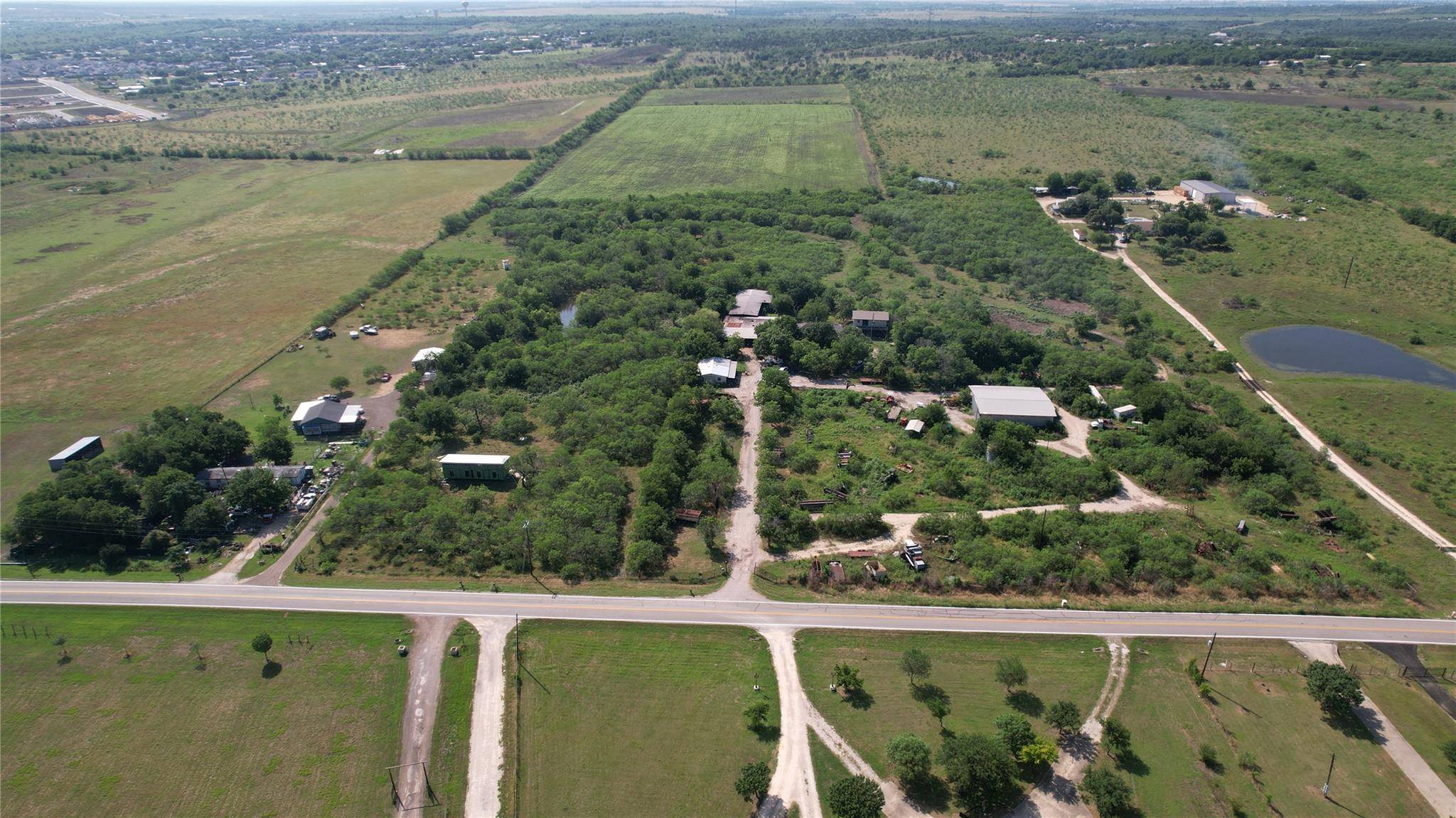 6144 Turnersville RD, Creedmoor, TX 78610