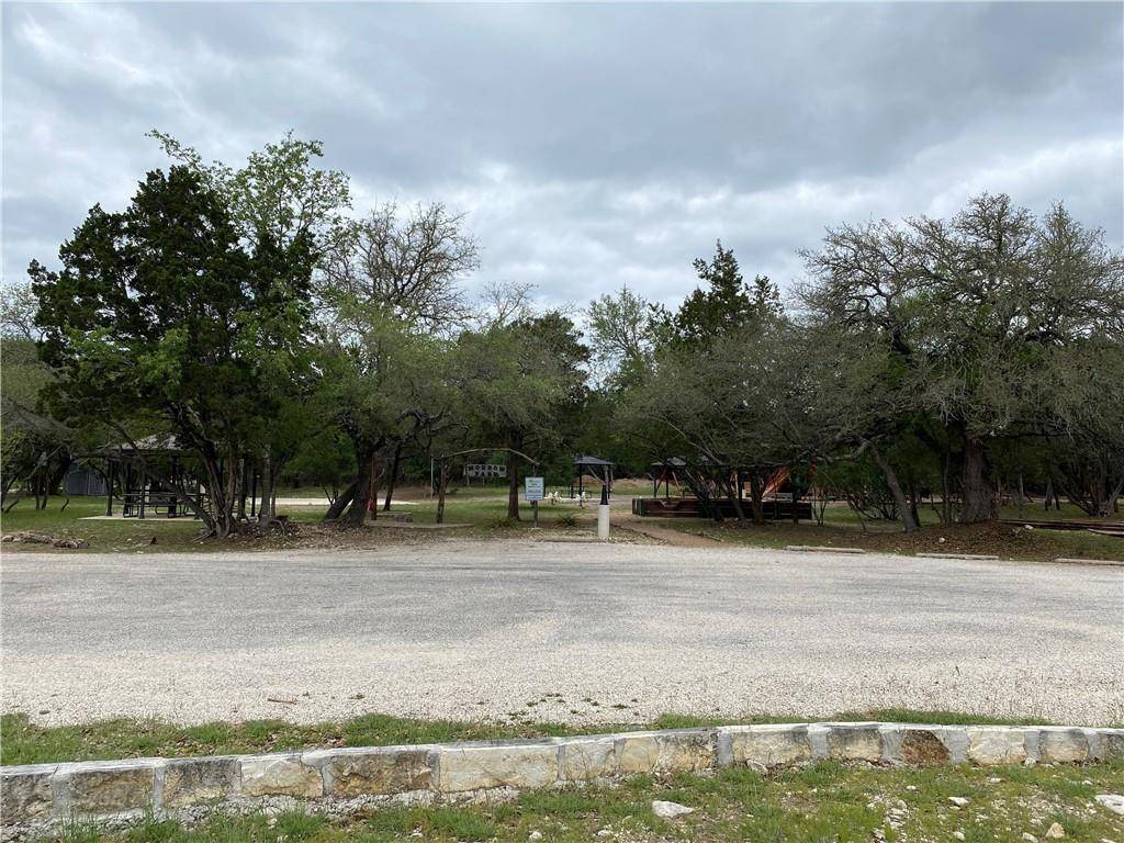 20 Quiet Meadow CIR, Wimberley, TX 78676