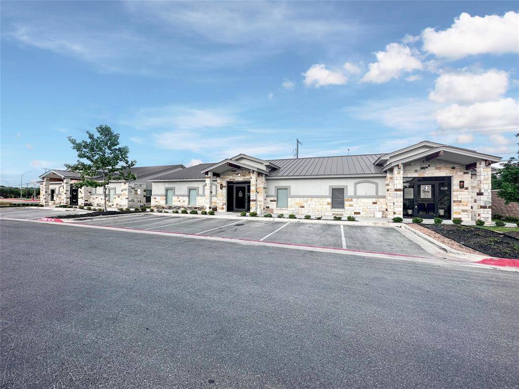 2200 N A W Grimes BLVD #210, Round Rock, TX 78665