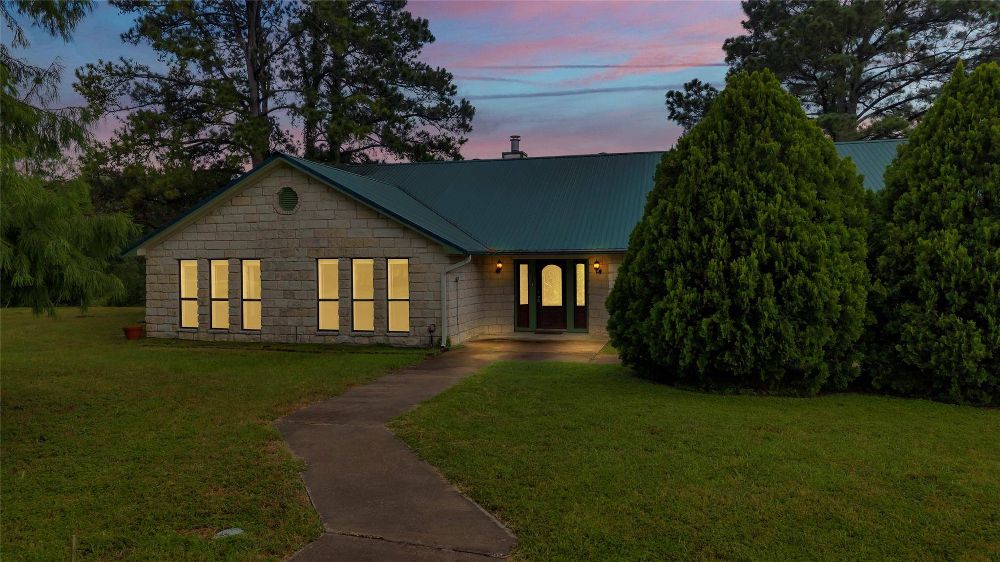 116 Shore Front DR, Bastrop, TX 78602