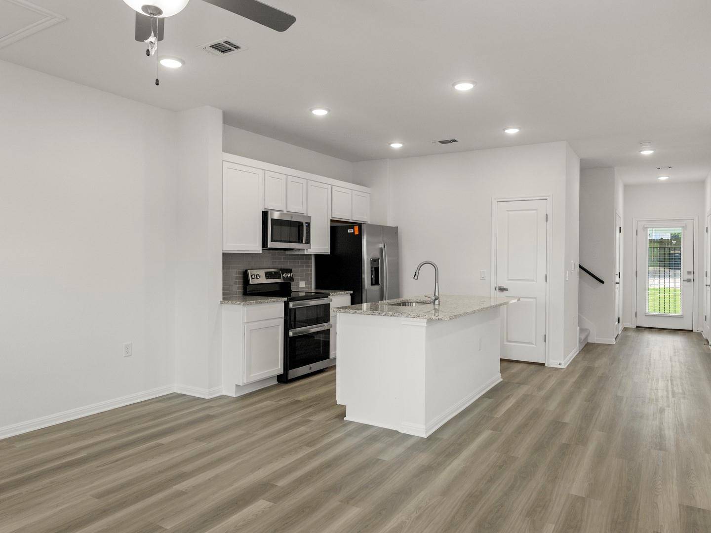 16704 Sonoma Breeze DR, Manor, TX 78653