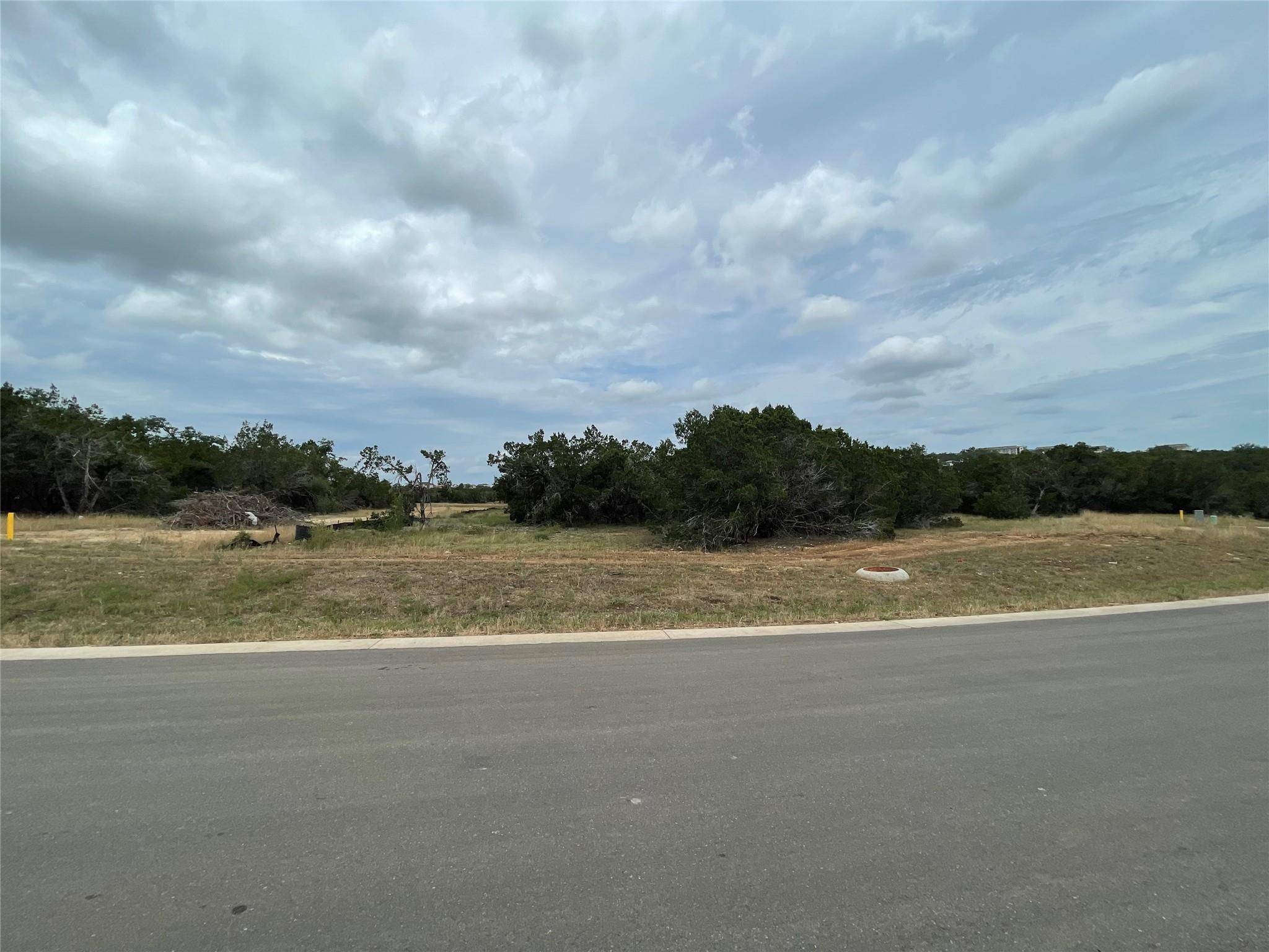 6508 Madrone Tree LN, Austin, TX 78738